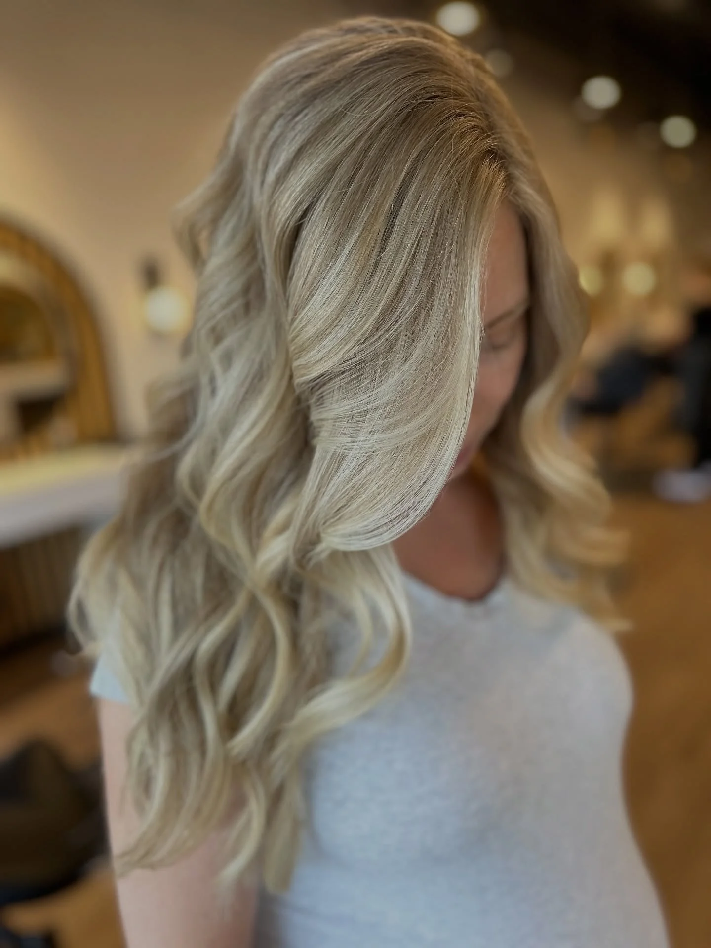 A blonde so good you&rsquo;d think it was a filter ✨

Hair by: @stellaandshay_amykirry