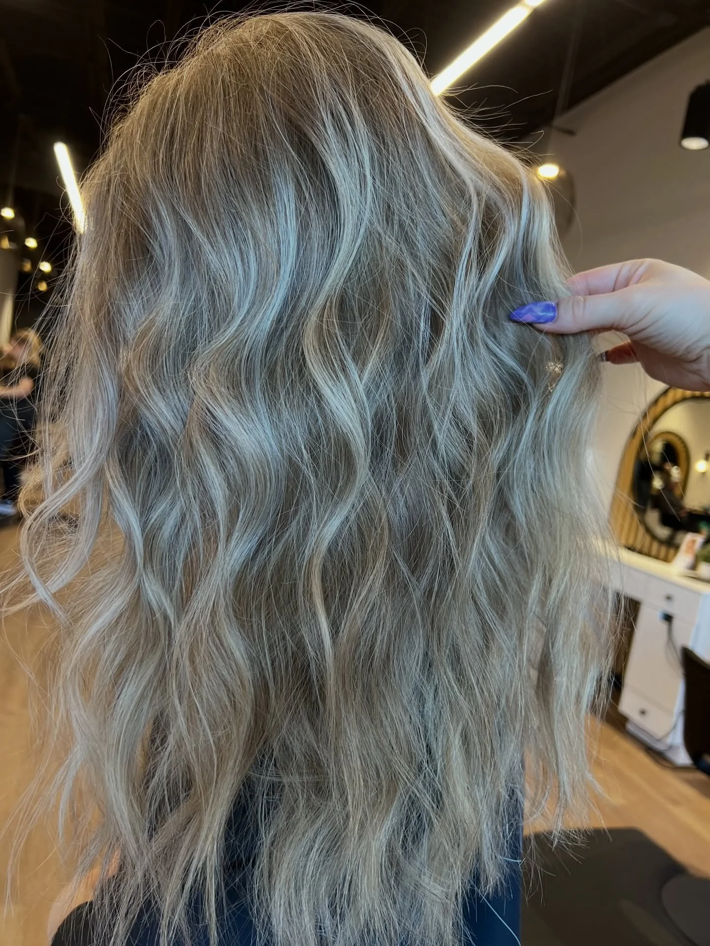 Blonde, but make it lived-in ✨