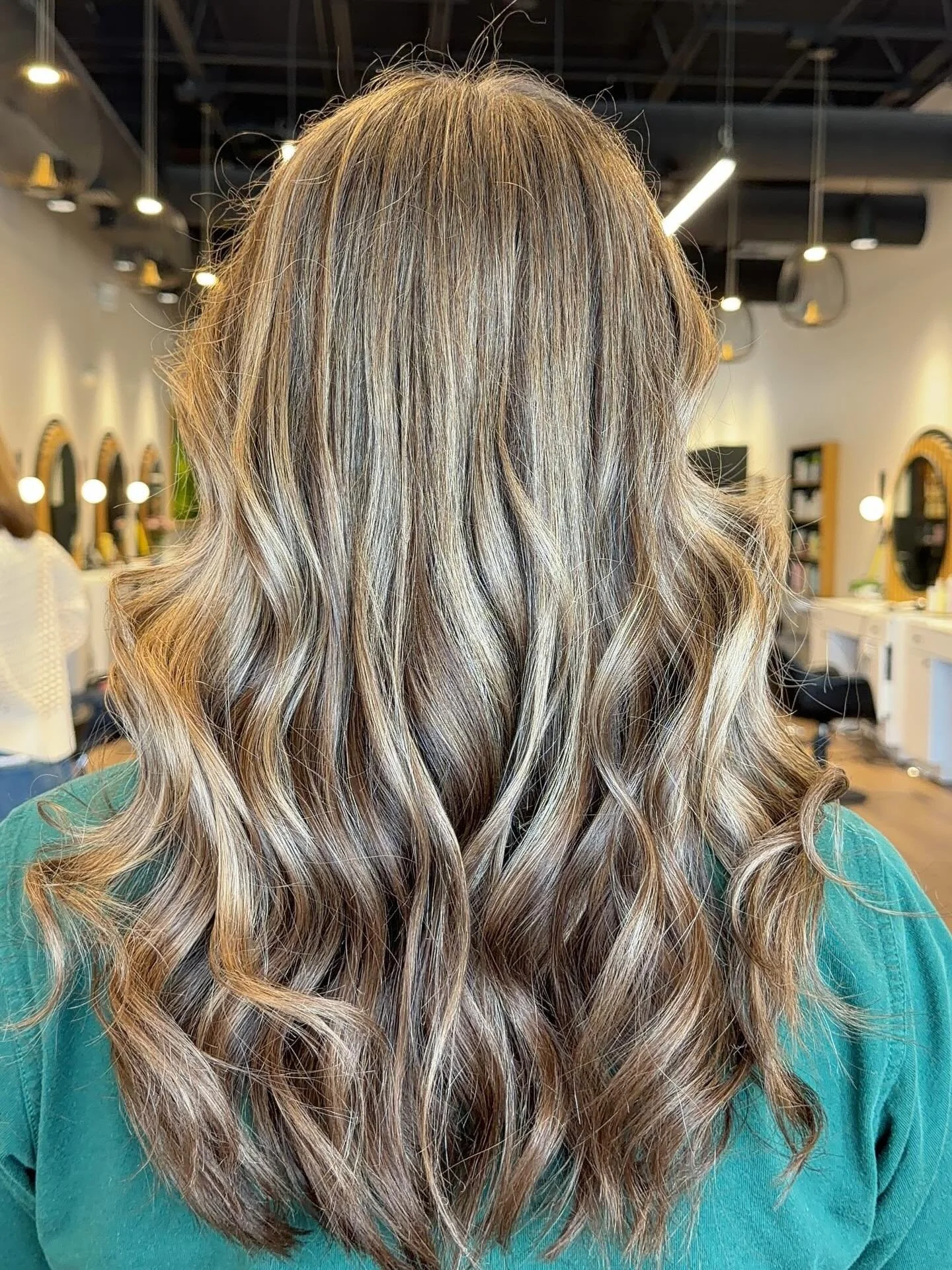 Great hair starts here📍
#blondehairgoals #ohiosalon #ᴇxᴘʟᴏʀᴇᴘᴀɢᴇ #hairgoals #hairinspo