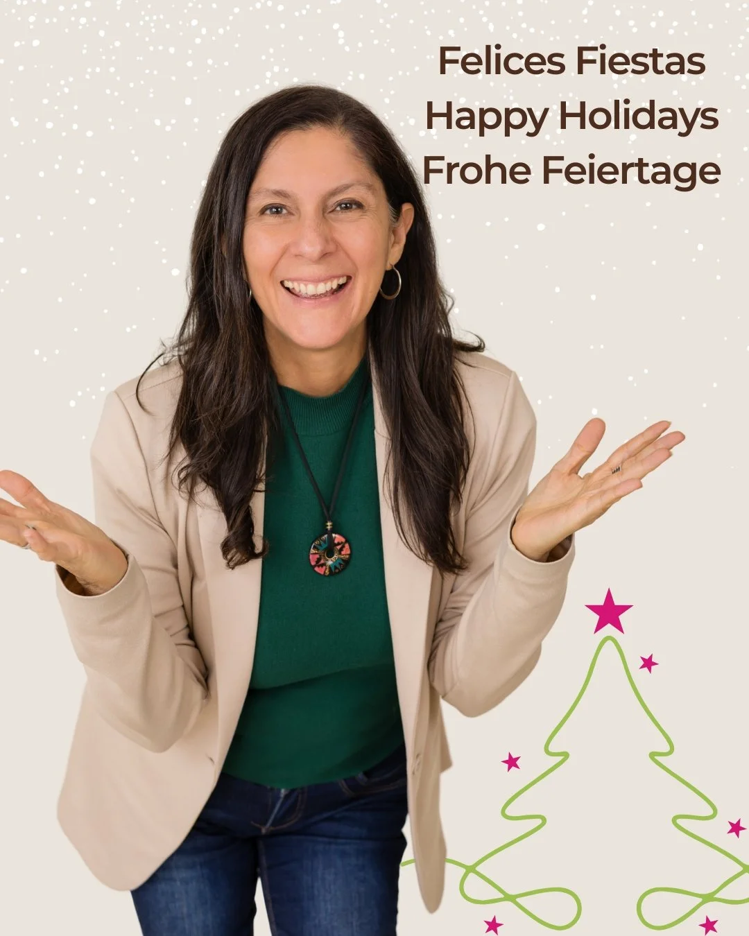 As I am sitting here on my parents couch, watching the 7th sunset since I arrived in Costa Rica and thinking about what to write about Christmas this year, I can't help but being grateful.

For Family
For Friends
For Clients who feel like friends
For