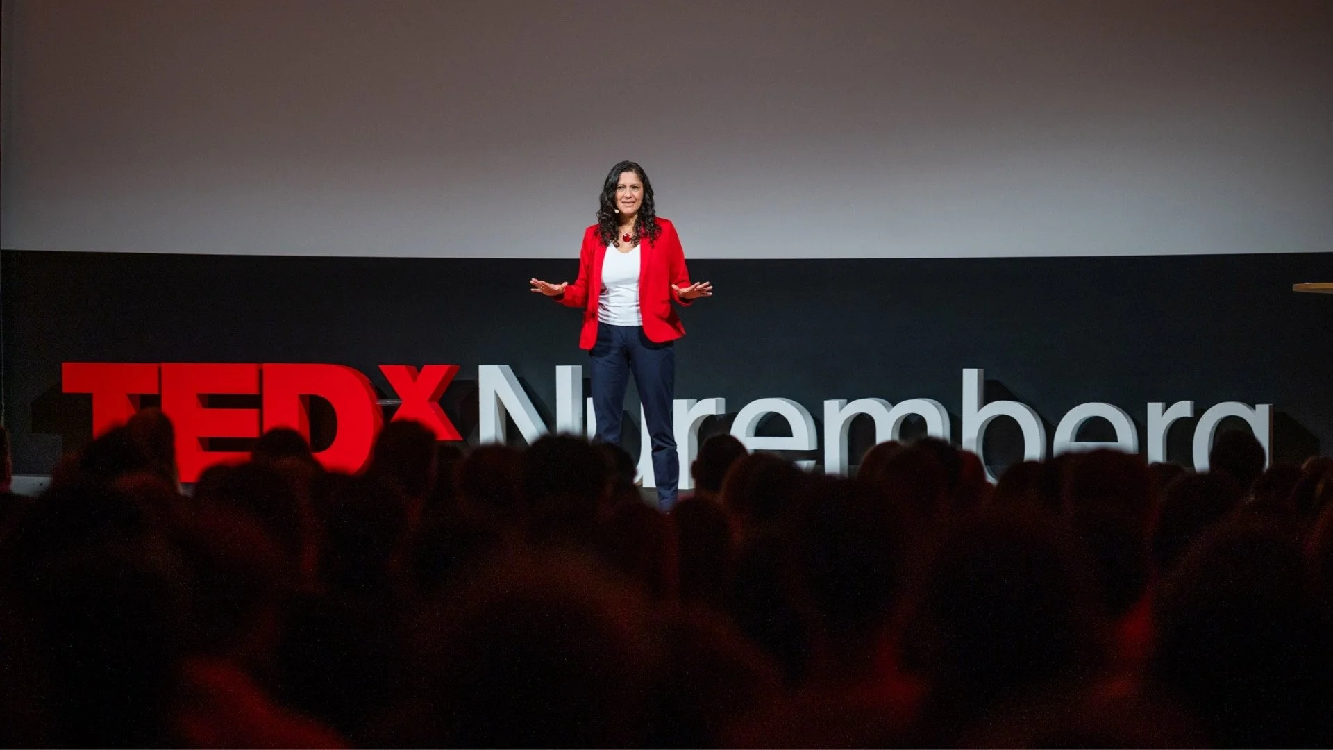 Blanca Elena Melendez del Castillo on her TEDx talk 7 dimensions of a visible personal brand for established experts, coaches, and consultants
