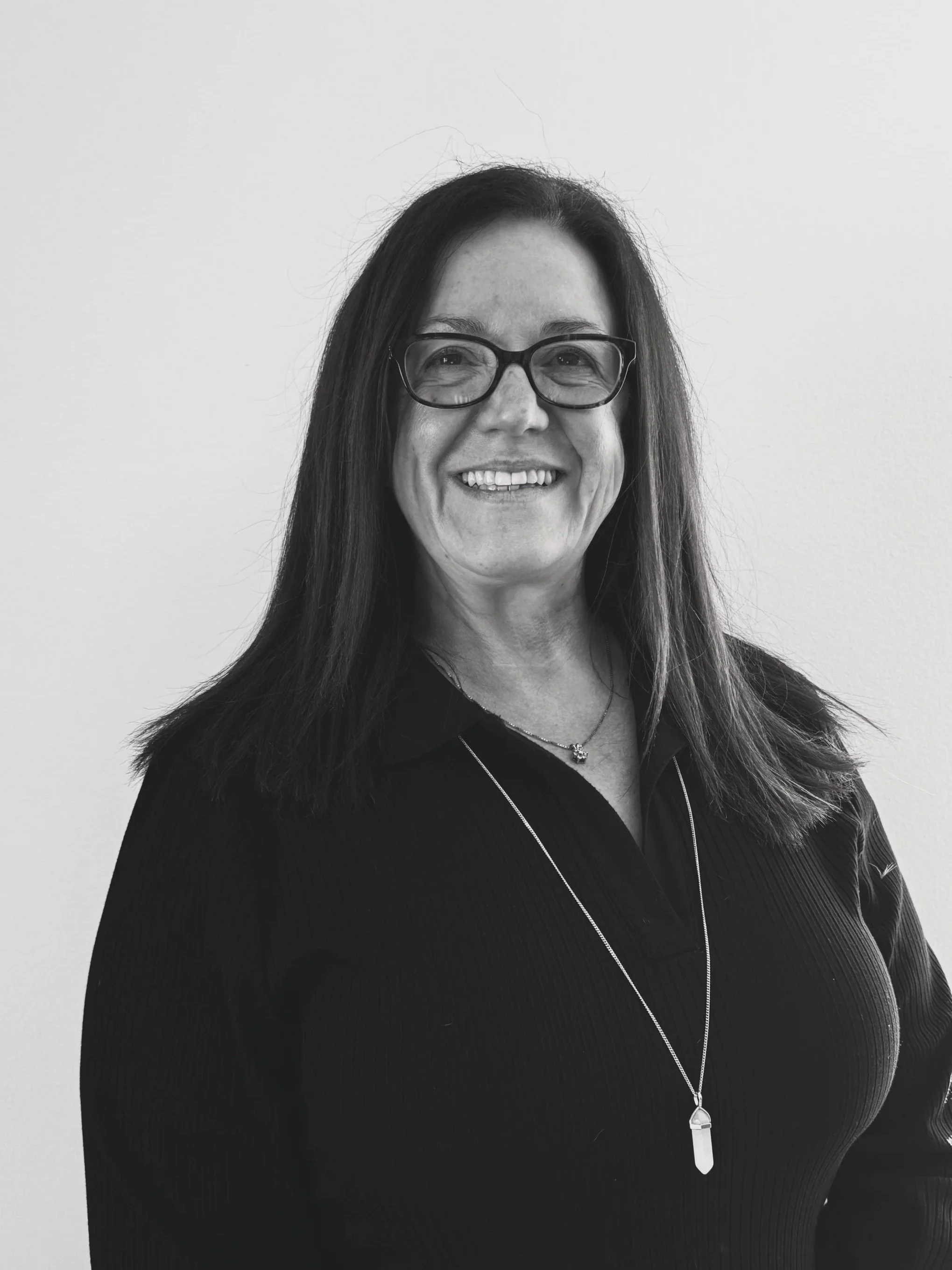 Lisa George also works at Corewell, social worker, trauma knowledge, family relationships, individual therapy, understanding deeper roots of anxiety, helping people navigate complex issues, anger management, preventions for mental health, woman men