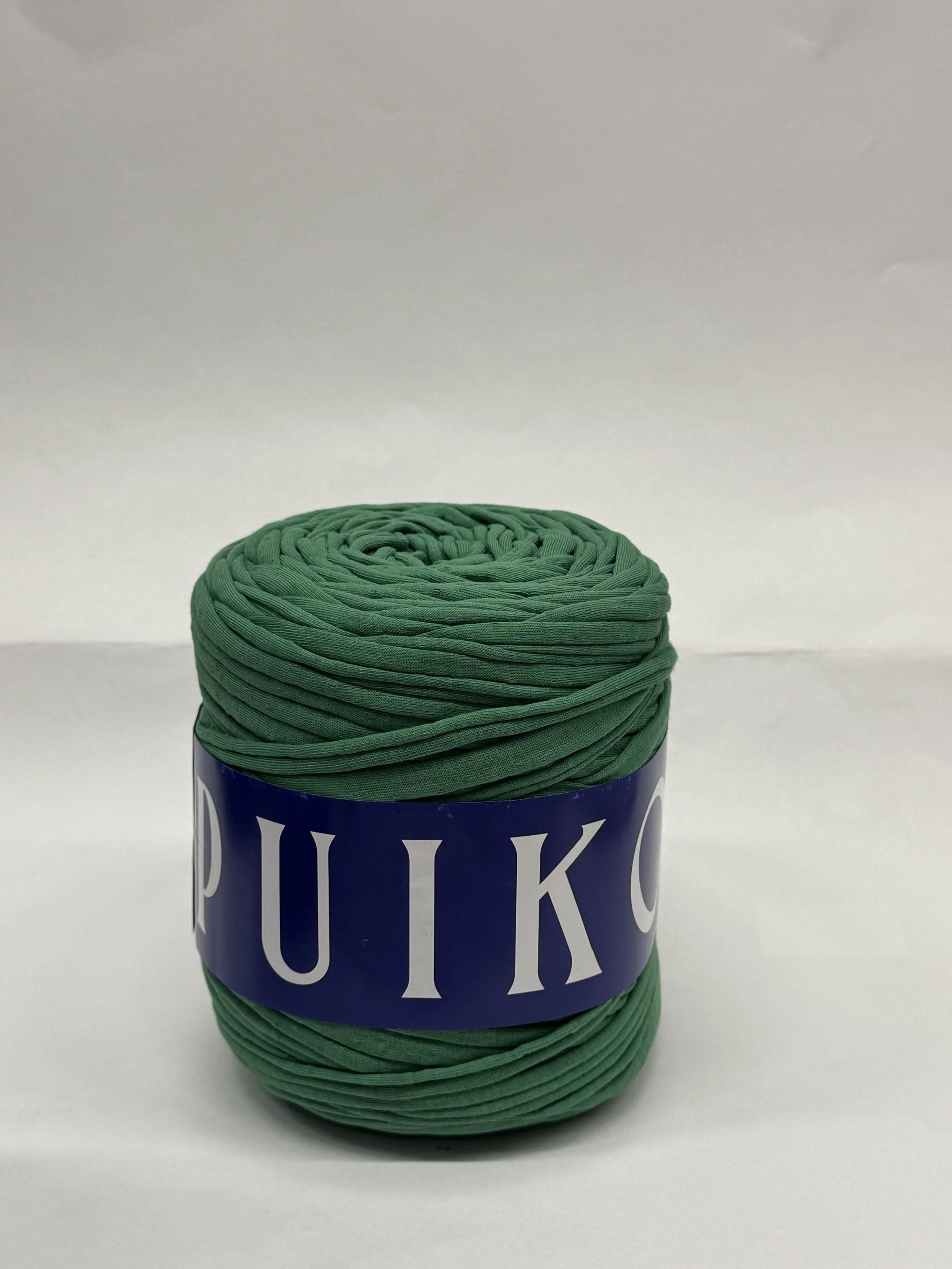 t-shirt yarn / Green Crocodile