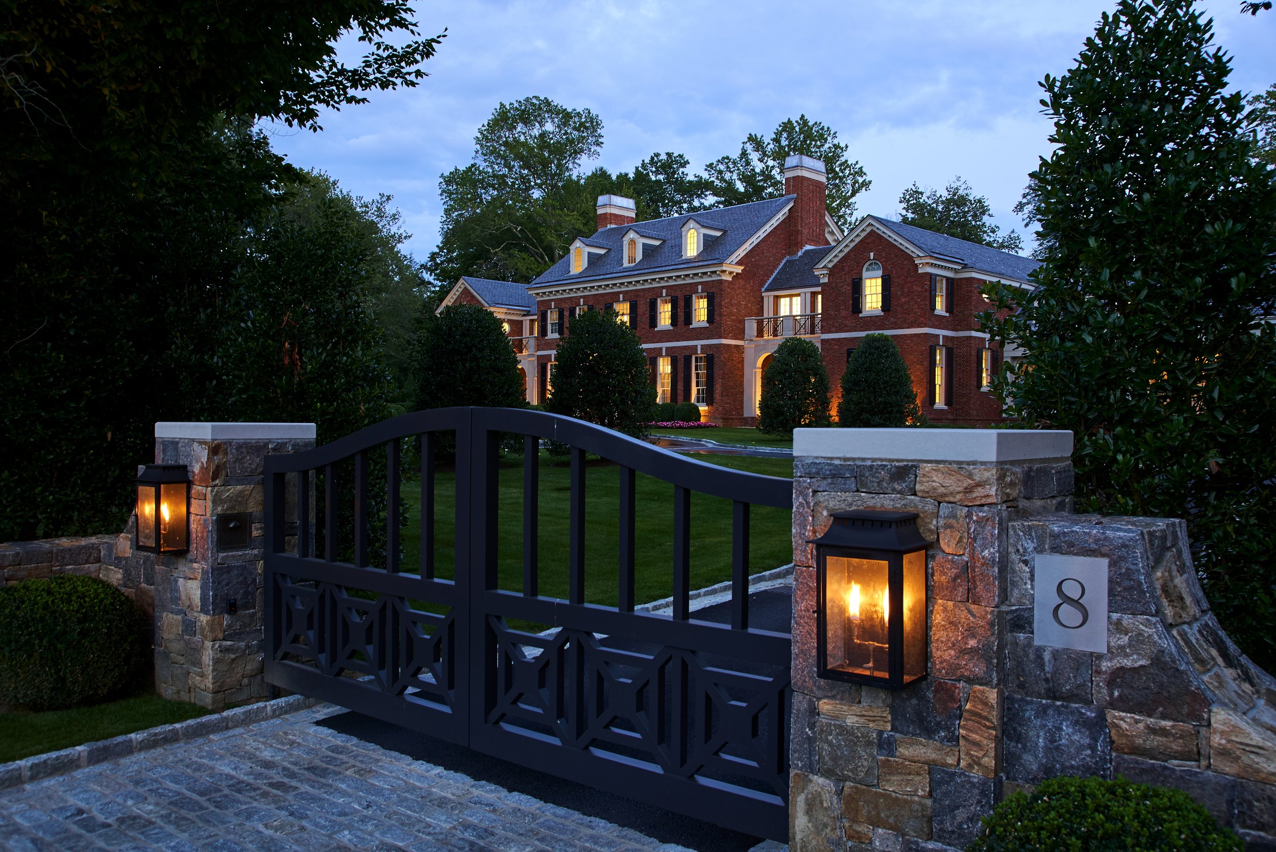 CumLaude_8_Heathcote_Silver_Ext_Dusk_038.jpg