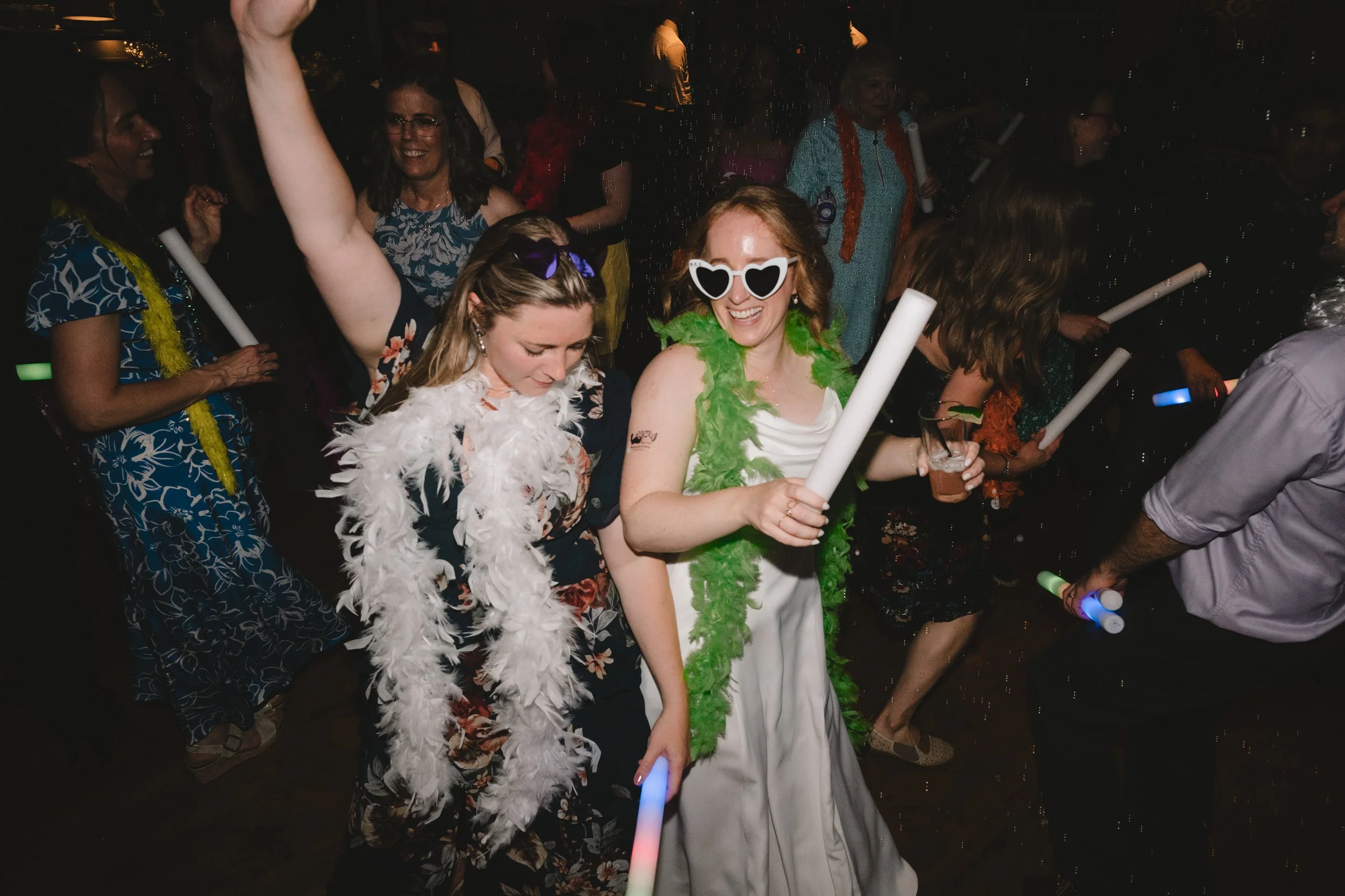 mad river barn vermont wedding venue photographer queer wedding vendor queer lgbtqia lgbtq wedding photographer non traditional elopement vermont stowe vermont killington vermont bennington rutland brattleboro burlington vermont mountains photo