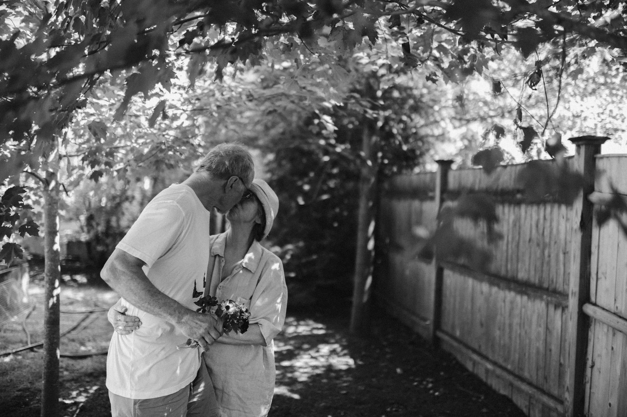 documentary lifestyle portraits candid connection natural interaction authentic family moments backyard family portraits storytelling imagery meaningful place portraits relaxed family session New England families
