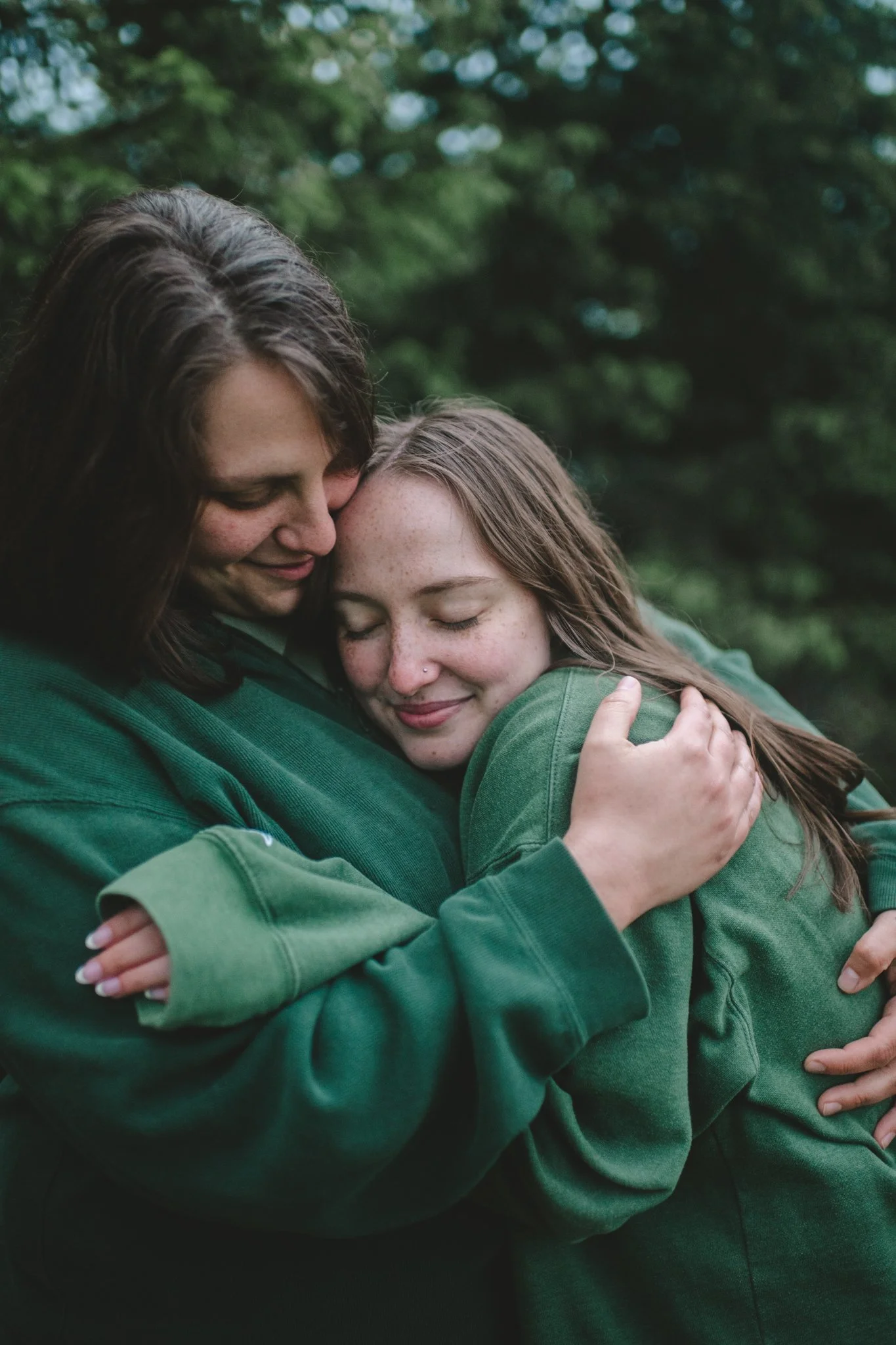 vermont couples photographer mad river valley engagement photos vermont scenic engagement session new england couples photography vermont outdoor engagement photos green mountains photographer vermont portrait photographer microwedding