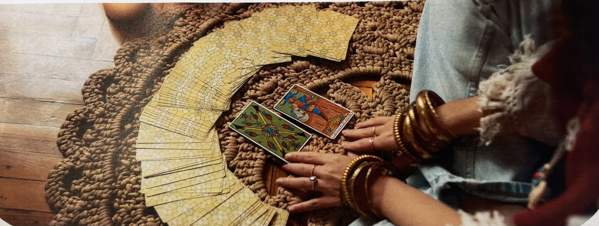 TAROT as a MIRROR - Intuitive Tarot for Beginners