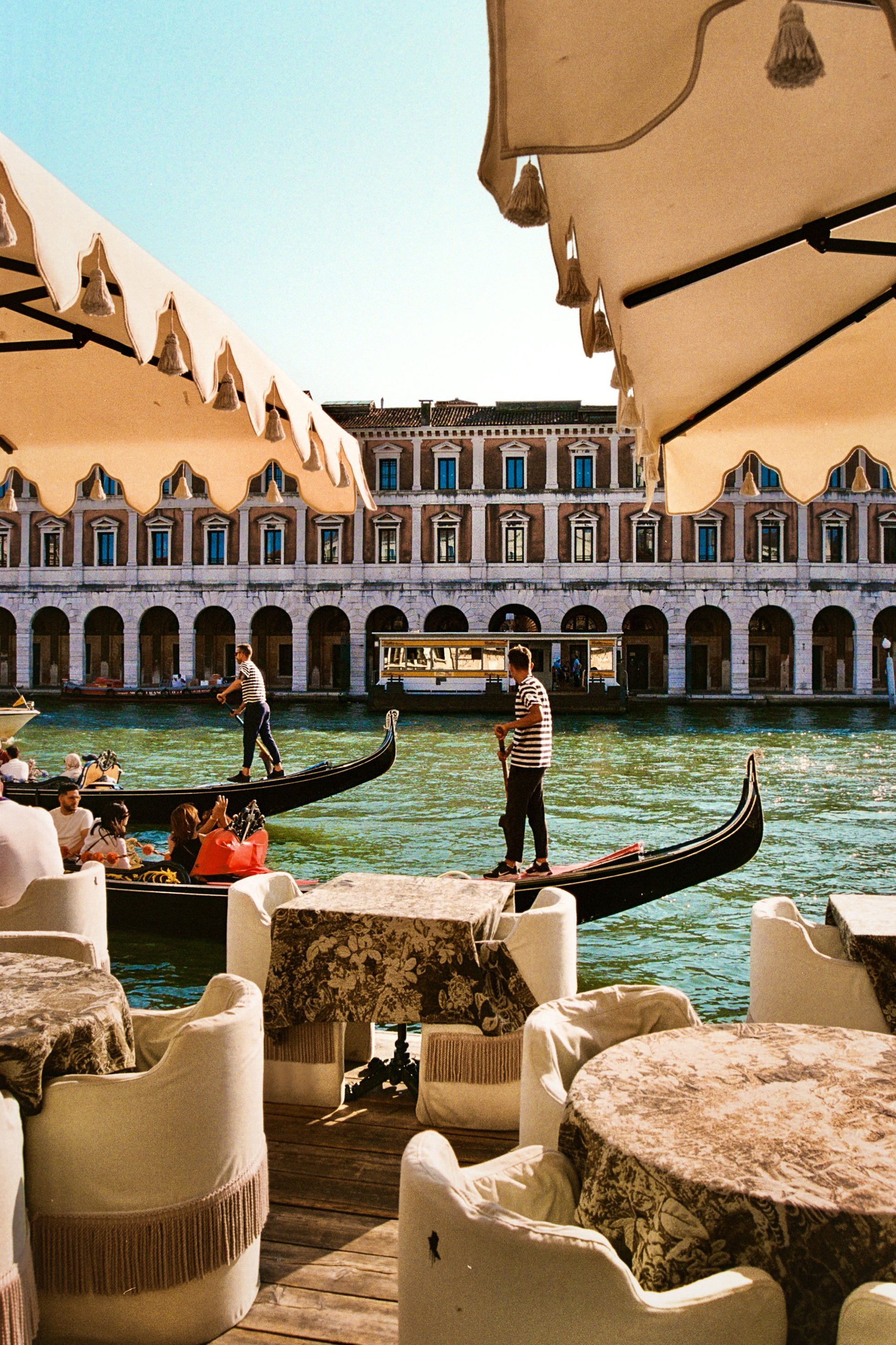 Ata Cin Work, Photography, Luxury Hotel Photography, Film Photography, Travel, Dolce Vita, Italy, Slim Aarons, Slim Aarons Italy,