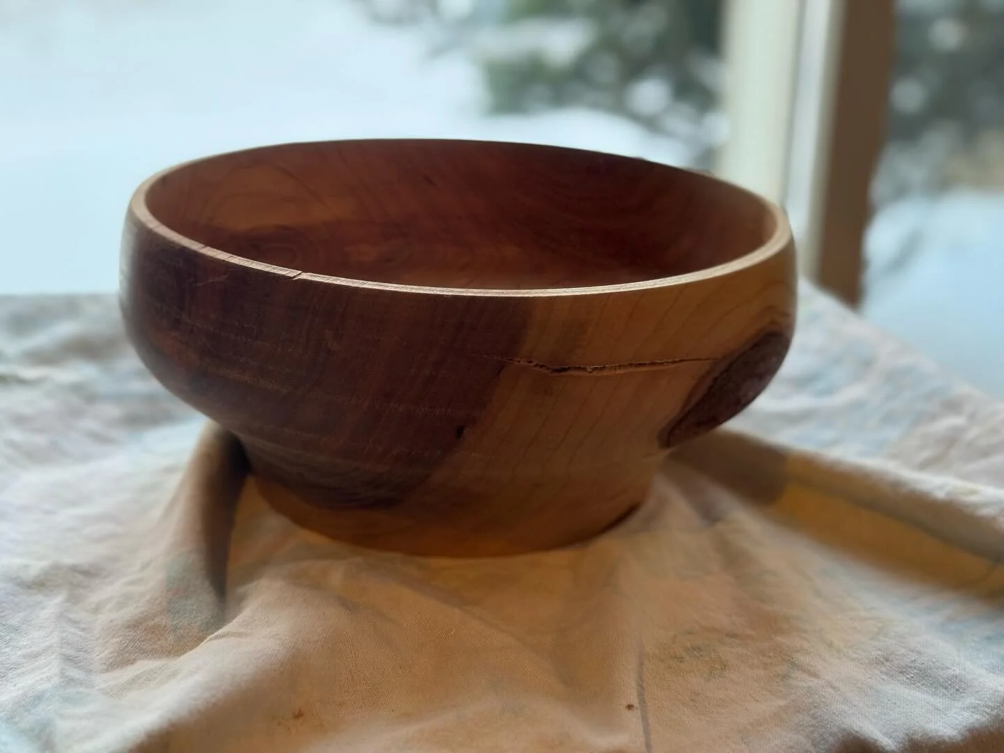 Maple with bark inclusion.