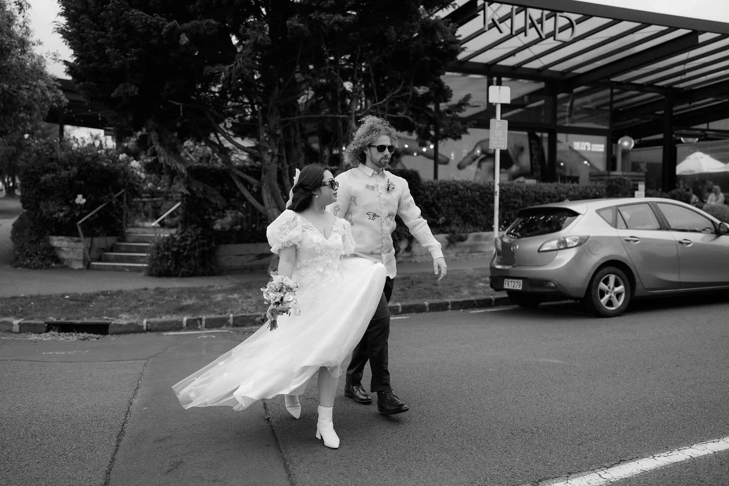 City vibes and sunnies
Loved being part of Iona’s wedding morning — such a beautiful family, good laughs, and banana chips on repeat!
Makeup by @madeupbyruth 
Venue @theconvent_hotel 
.
.
.
#urbanwedding #citywedding #hairdown #bride #bri