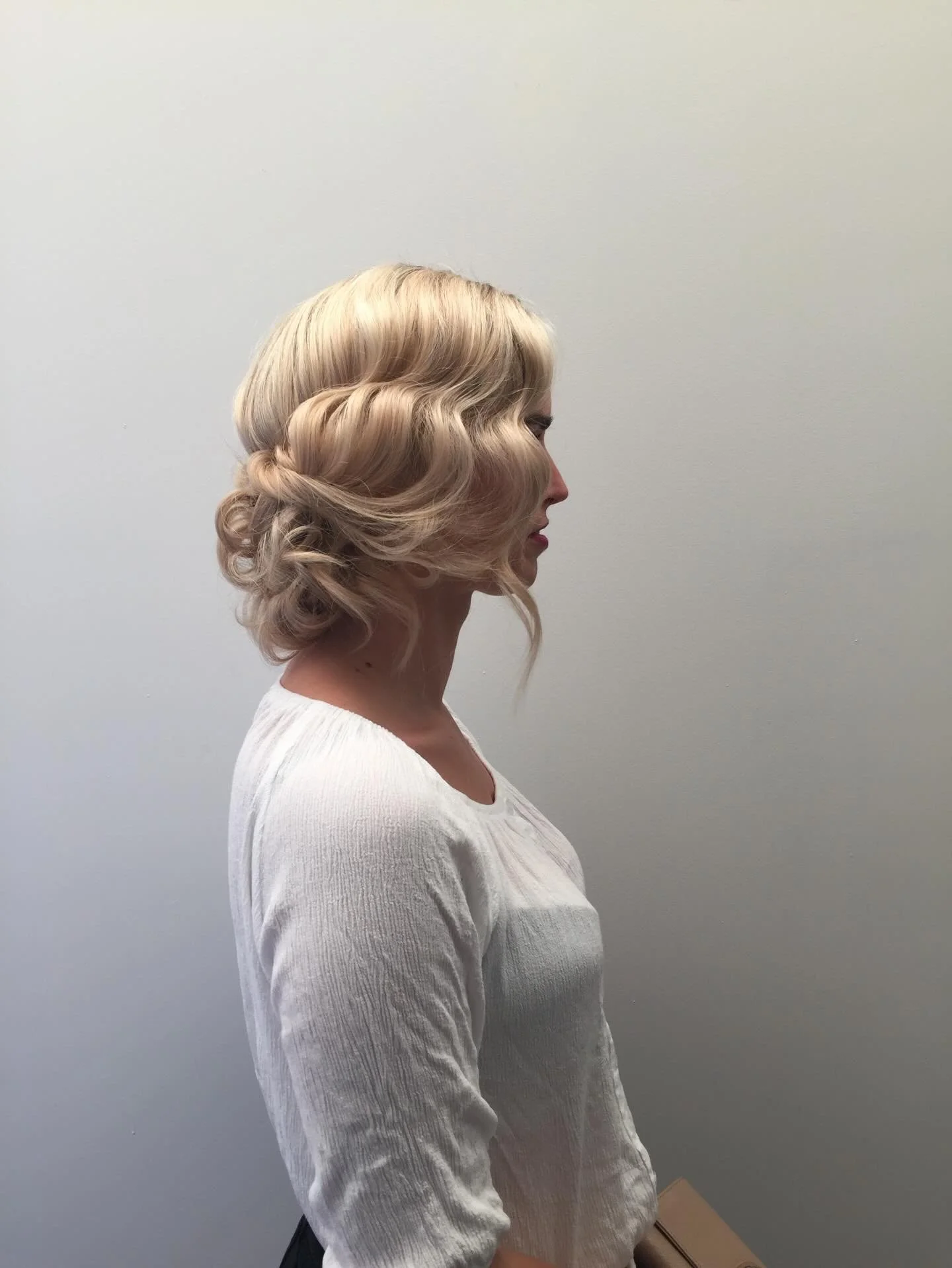 2016 reflection trend 
This was fun scrolling back to all the chunky braids ( everyone wanted a braid then ! ) messy buns, and recalling living life at full speed.
Working full-time in my salon, photoshoots, SO many weddings, the beginning of me offe