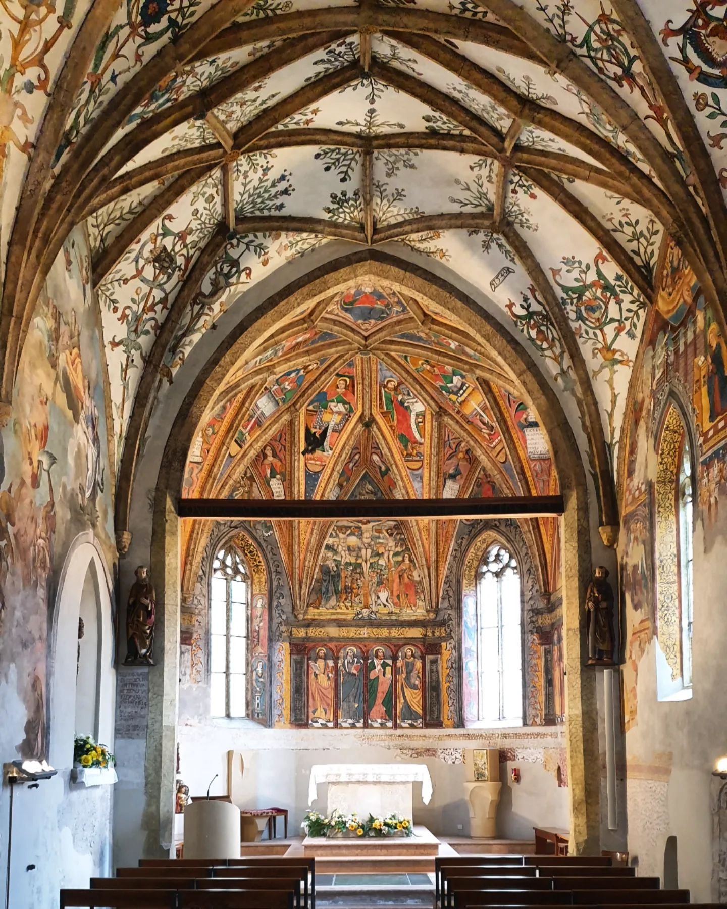 La iglesia de San Pedro en Cembra (Trentino)

Arquitectura y frescos de la primera mitad del siglo XVI

#cembra #valdicembra #valle #trentino #visittrentino #visitvaldicembra #gu&iacute;a #viajaraitalia