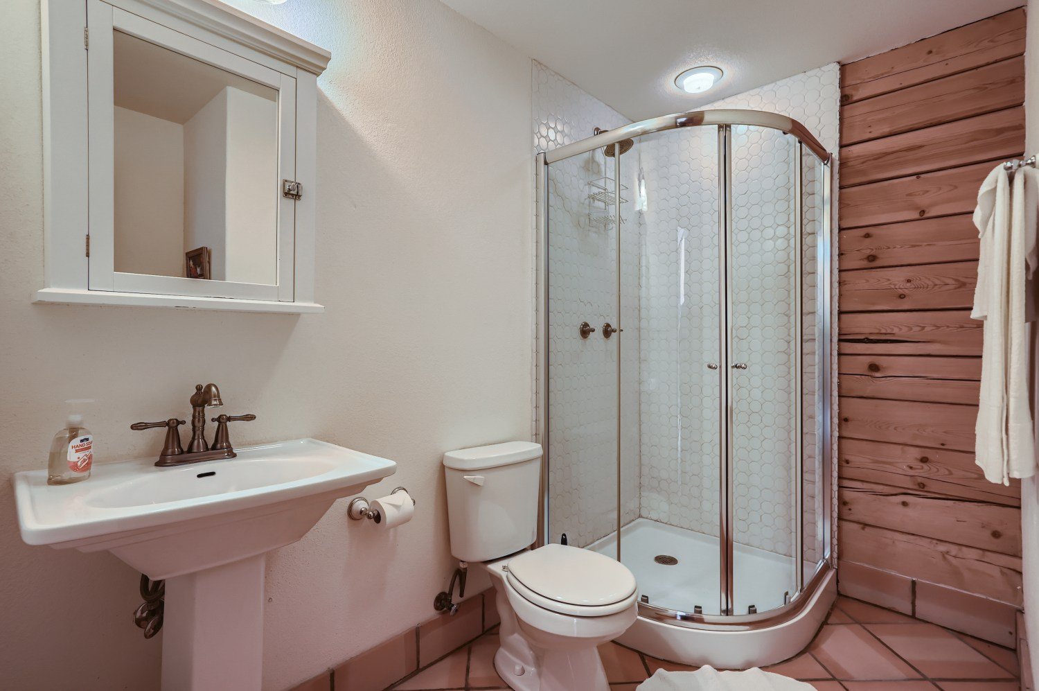 Wonderlodge | CS Cowboy Surf Lodge 5 017 280+Timmeron+Rd+Wimberley+TX++We