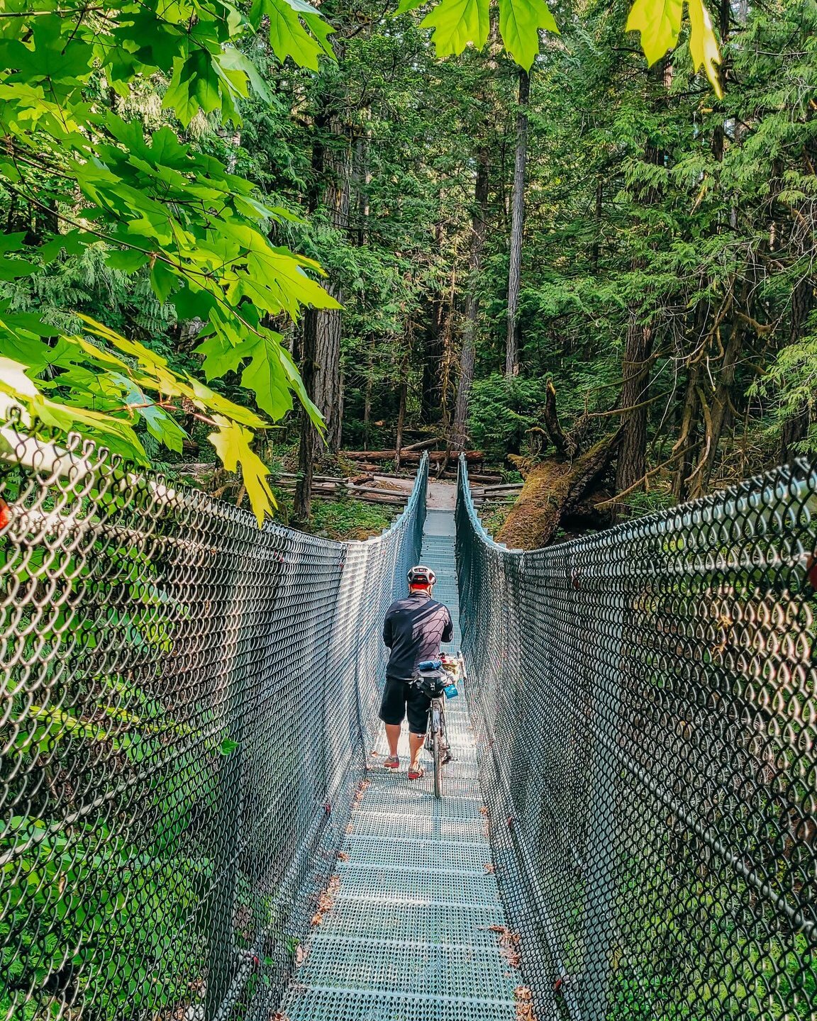 There are plenty of bridges to cross on the Cowichan Valley Campout. We have had some awesome rides along the trails and tracks on this tour, with lots of climbing and sunshine!
.
#bikepacking #britishcolumbia #travel #nature #adventure #gravelbike #