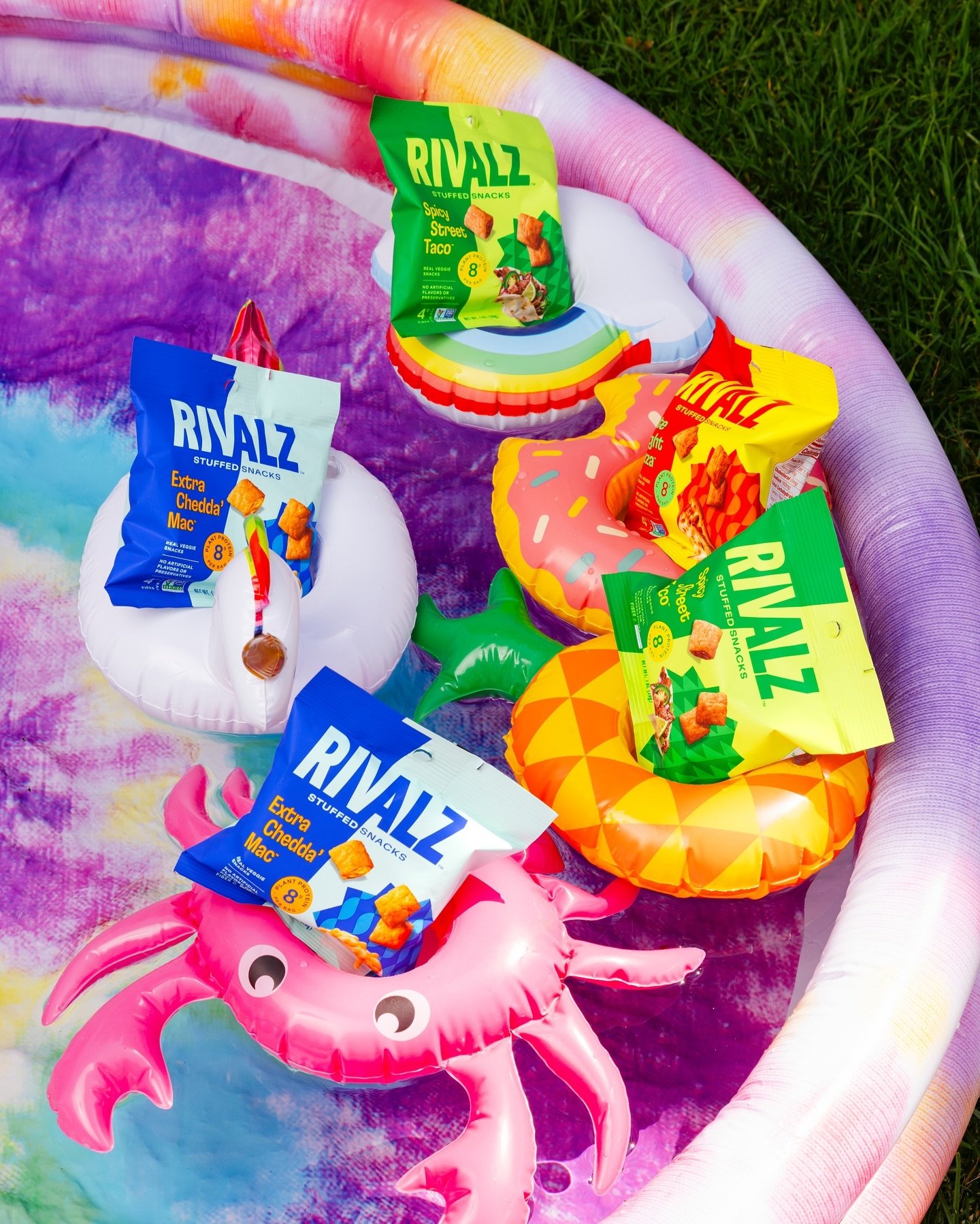 ☀️👙🍉it's a hot girl summer over here, so to celebrate, we are sharing our favorite summer photos we shot this year. 

@skandia #cpgphotographer #foodfounders #cpg