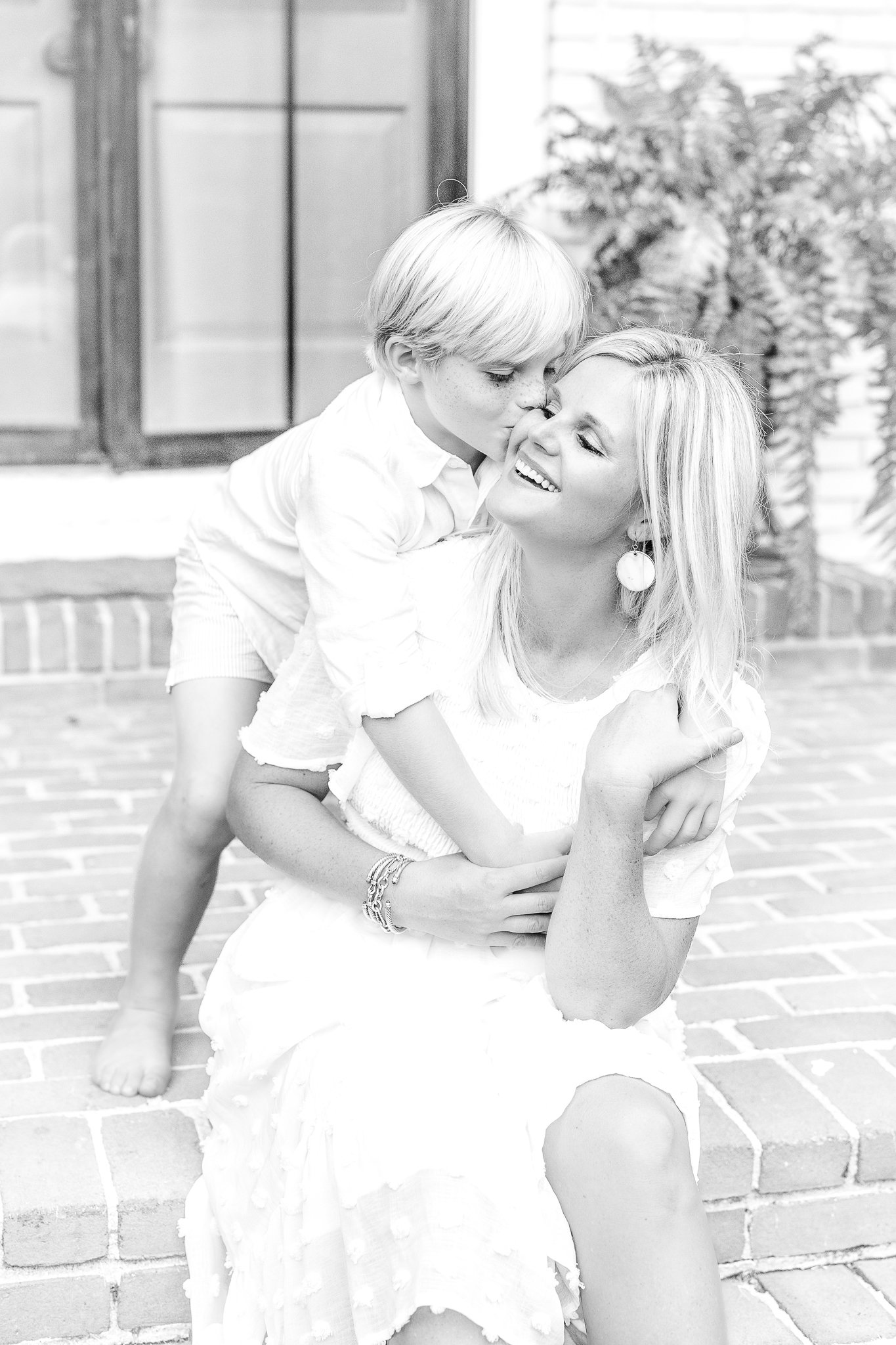 Family Photography with Natural Light by Caitlin Ross in Memphis Tennessee