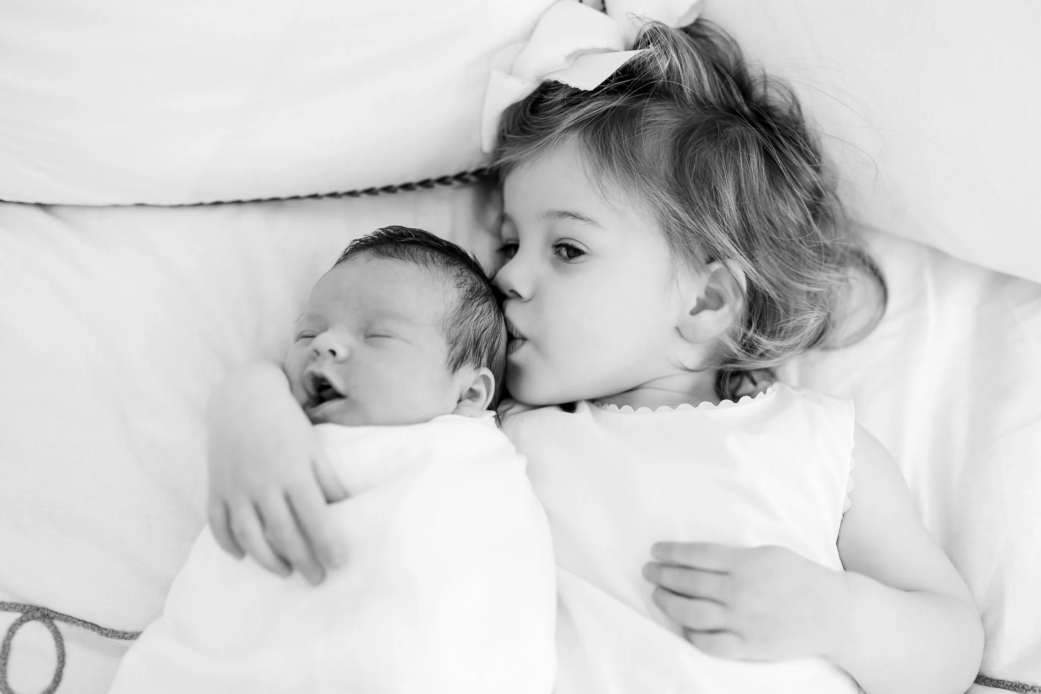 in home newborn photographer in memphis tn-40.jpg