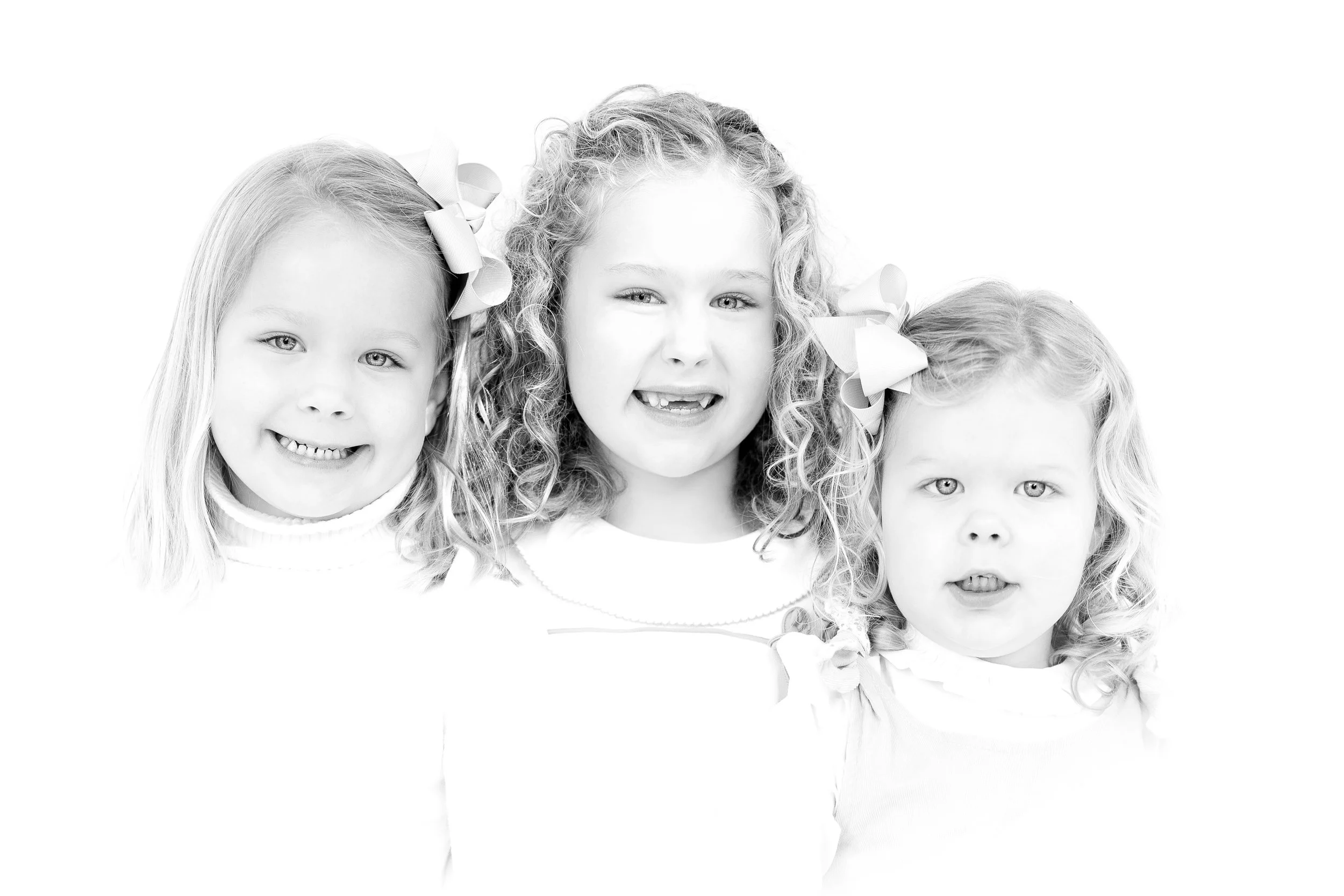 Memphis Tennessee Hierloom Portrait Photography by Caitlin Ross Photography. Caitlin Ross also specializes in family photography, newborn photography, and fine art school portrait photography