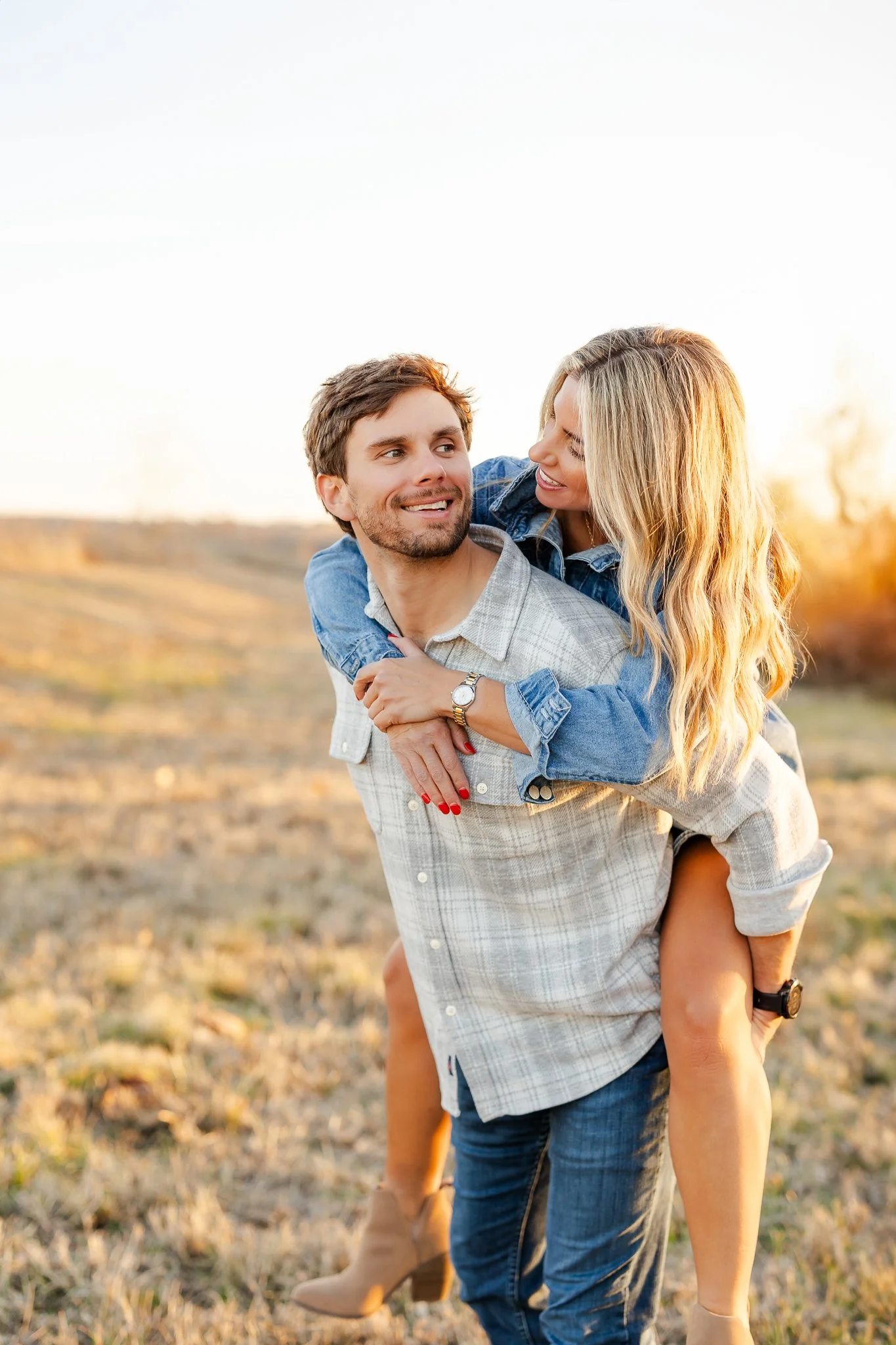 Couples Photography with Natural Light by Caitlin Ross in Memphis Tennessee