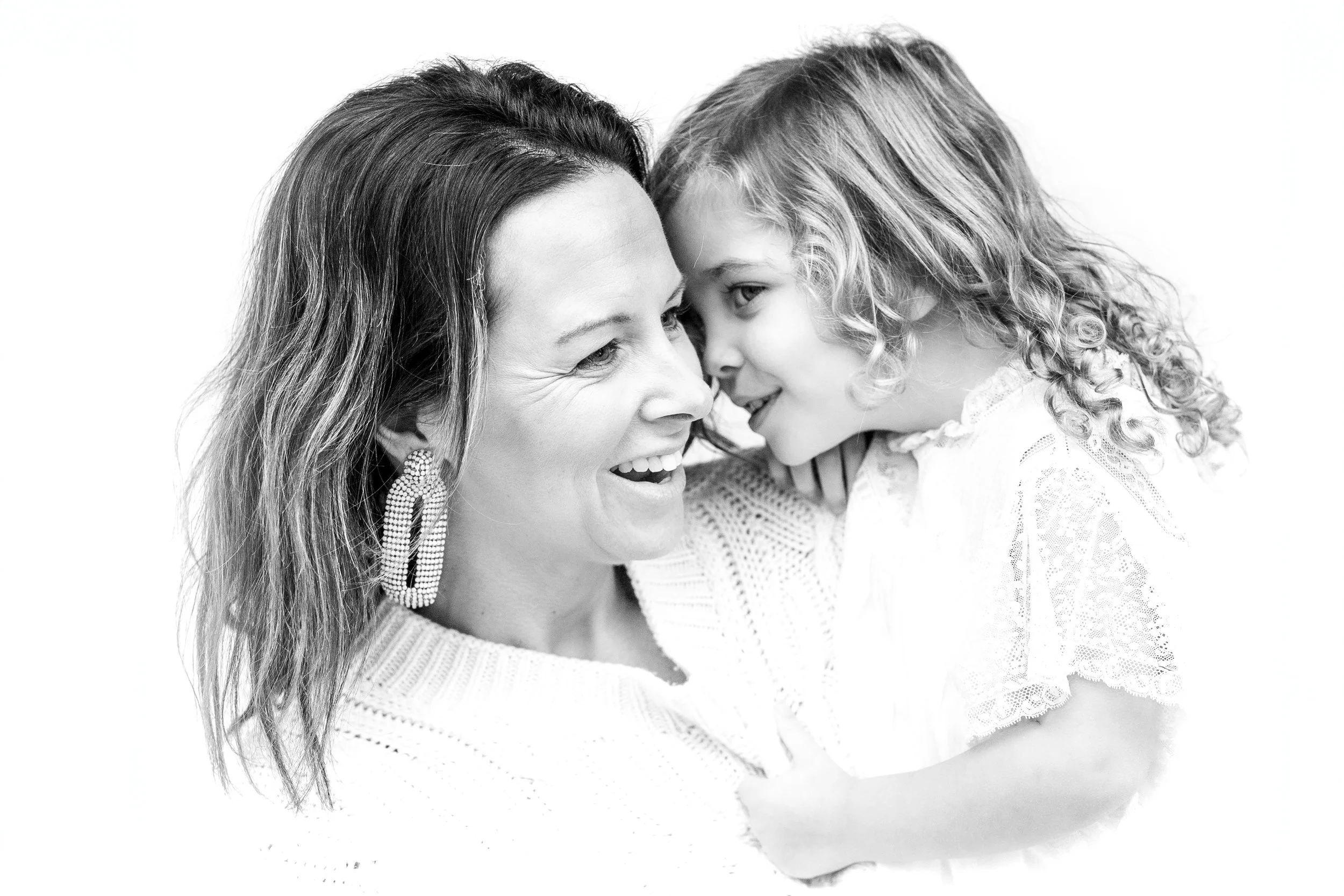 Memphis Tennessee Hierloom Portrait Photography by Caitlin Ross Photography. Caitlin Ross also specializes in family photography, newborn photography, and fine art school portrait photography