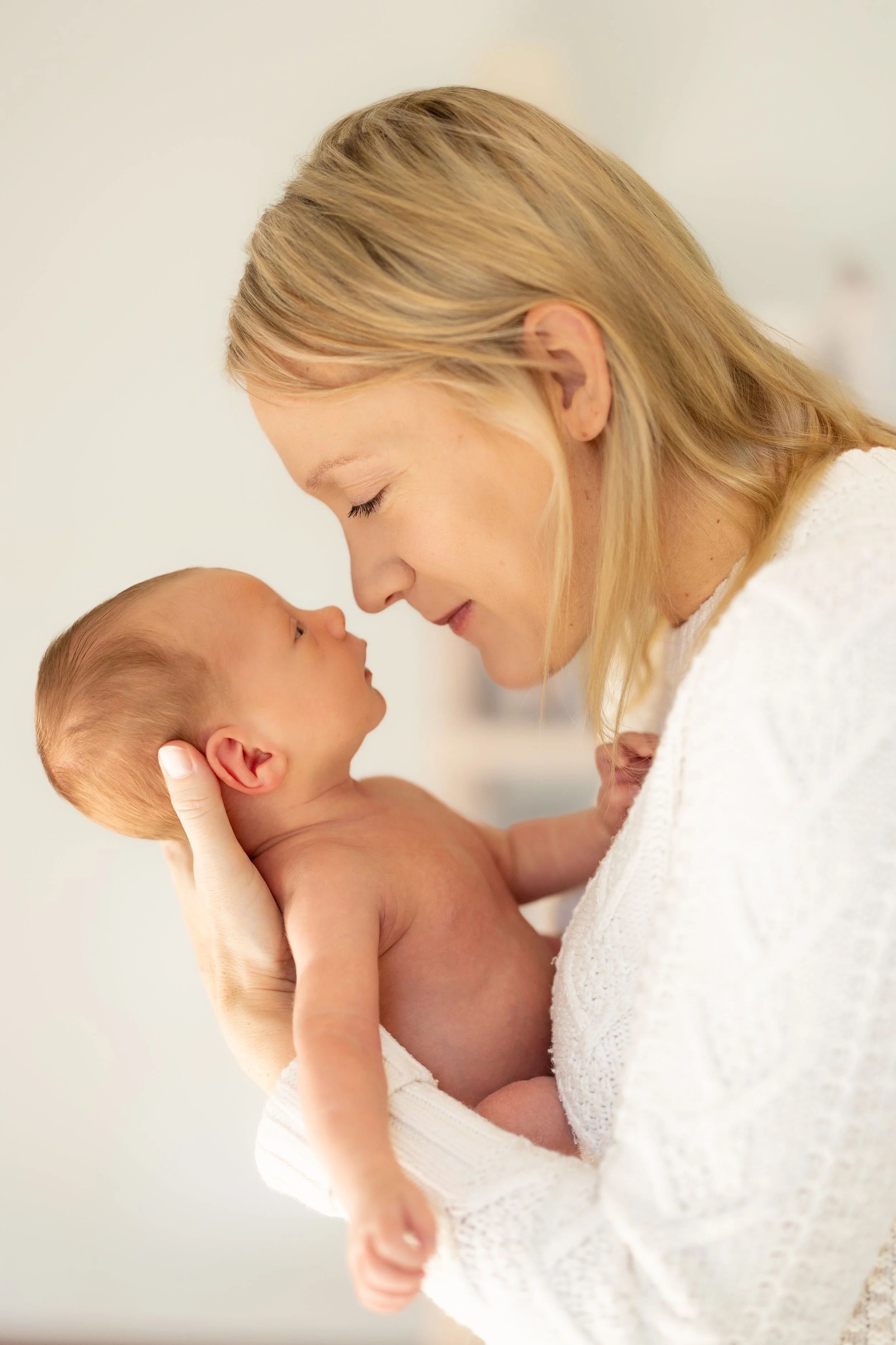 Caitlin Ross is a photographer in MEMPHIS Tennessee specializing in newborn and family photography. Caitlin Ross photography also offers Heirloom black and white portraits and fine art school photography