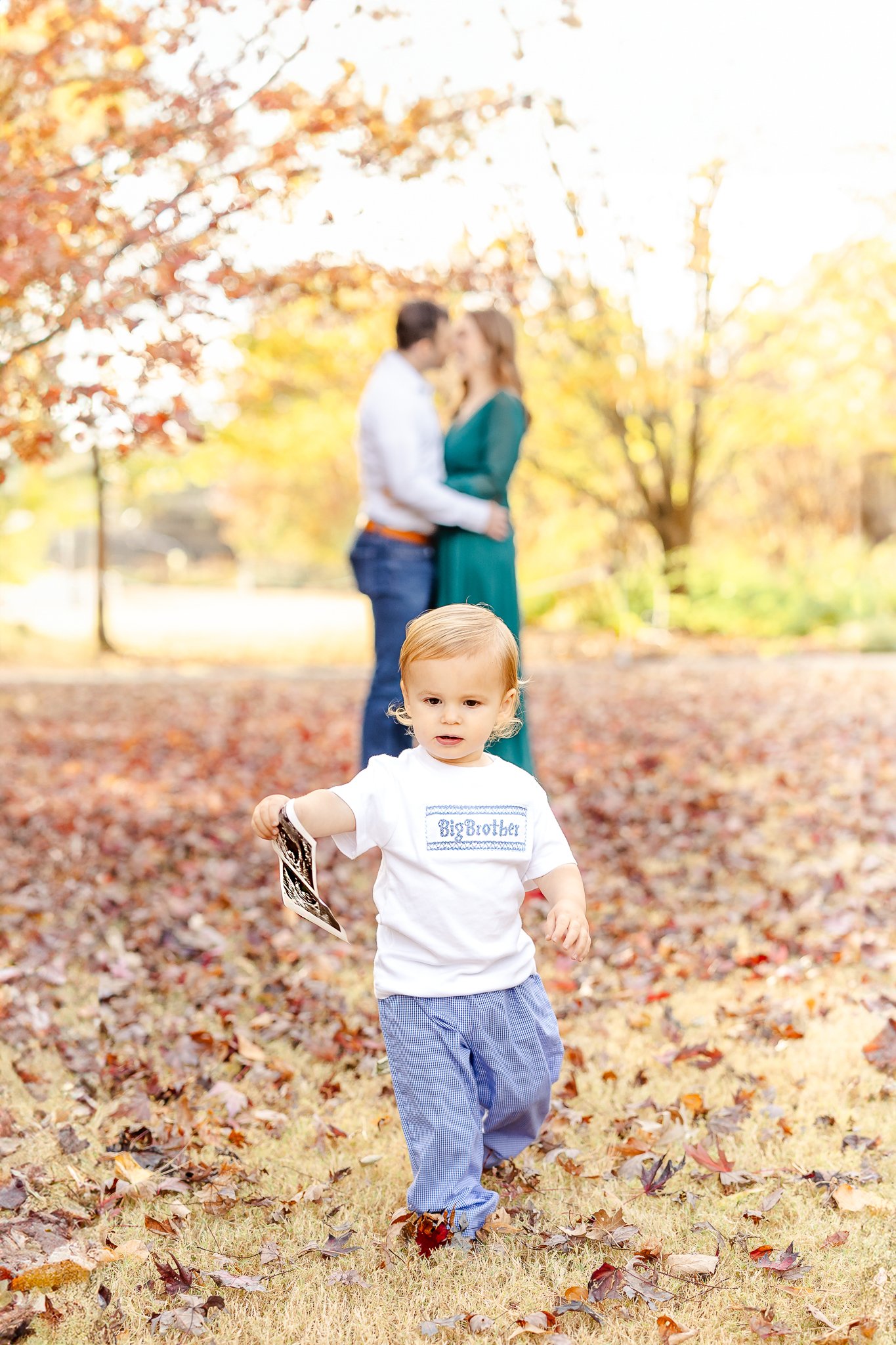Maternity Photography with Natural Light by Caitlin Ross in Memphis Tennessee