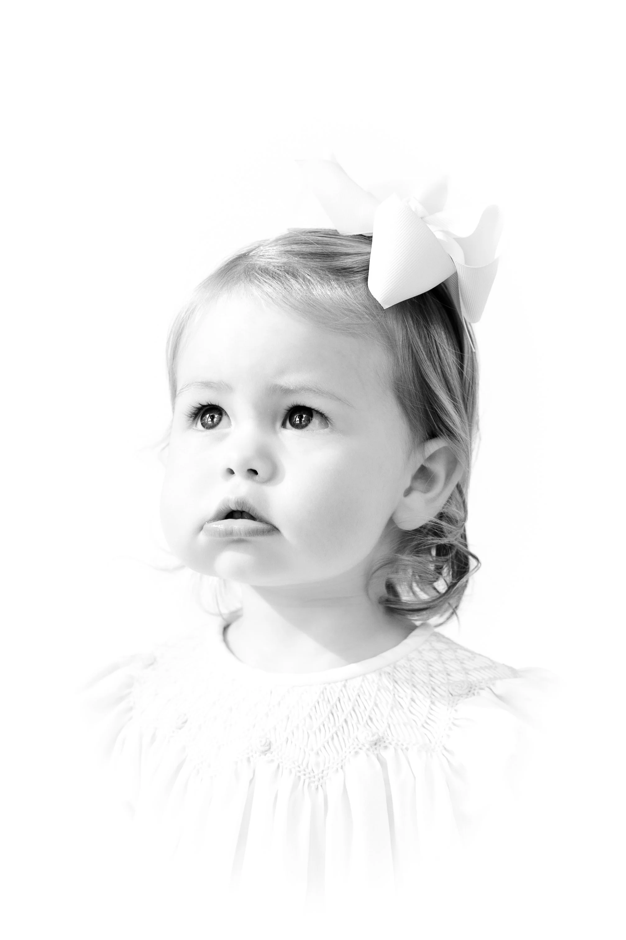 Memphis Tennessee Hierloom Portrait Photography by Caitlin Ross Photography. Caitlin Ross also specializes in family photography, newborn photography, and fine art school portrait photography