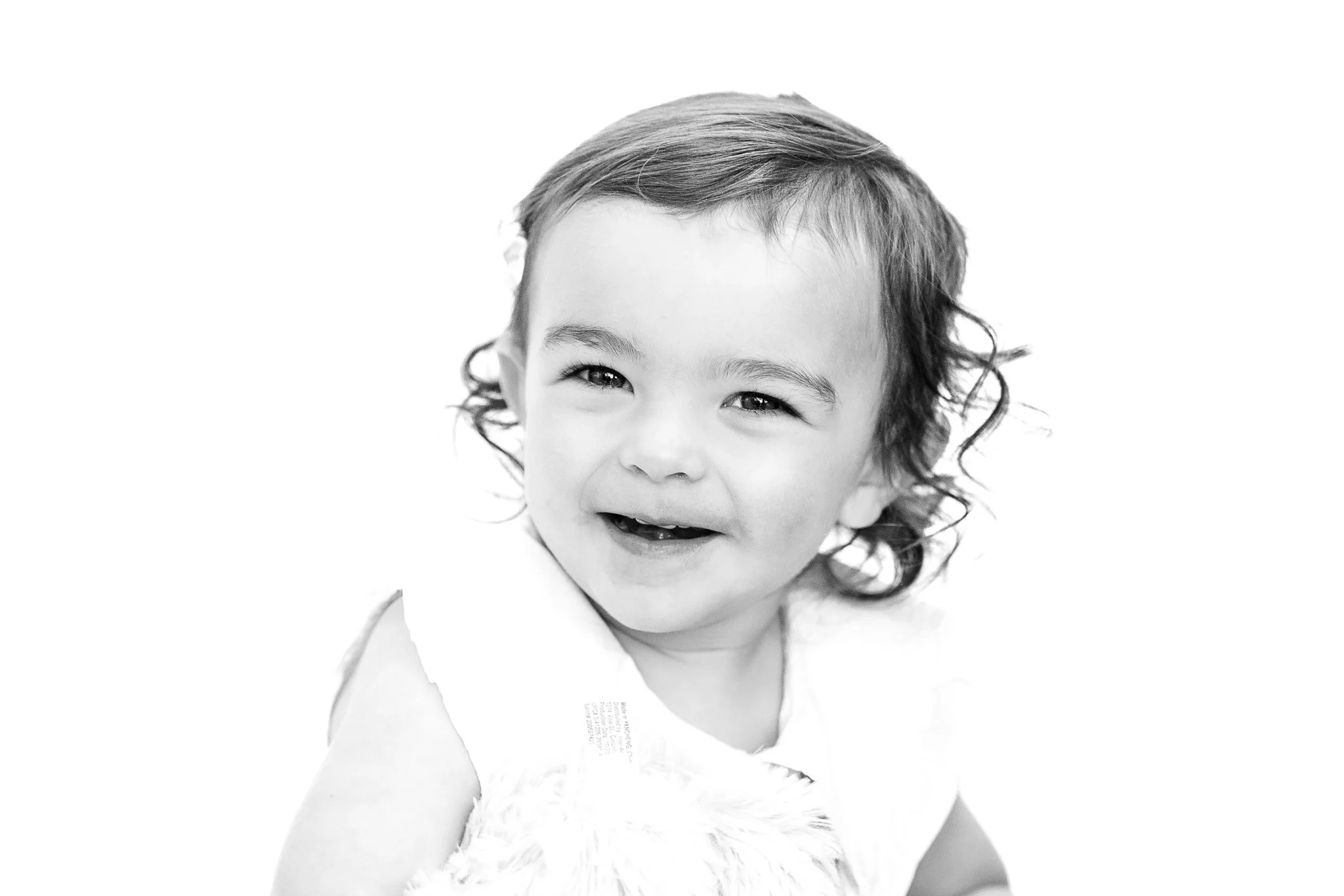 Fine Art School Portrait Photography in Memphis Tennessee by Caitlin Ross Photography. Caitlin Ross is a photographer in Memphis TN specializing in family photography, newborn photography, school portrait photography, and heirloom fine art portrait p
