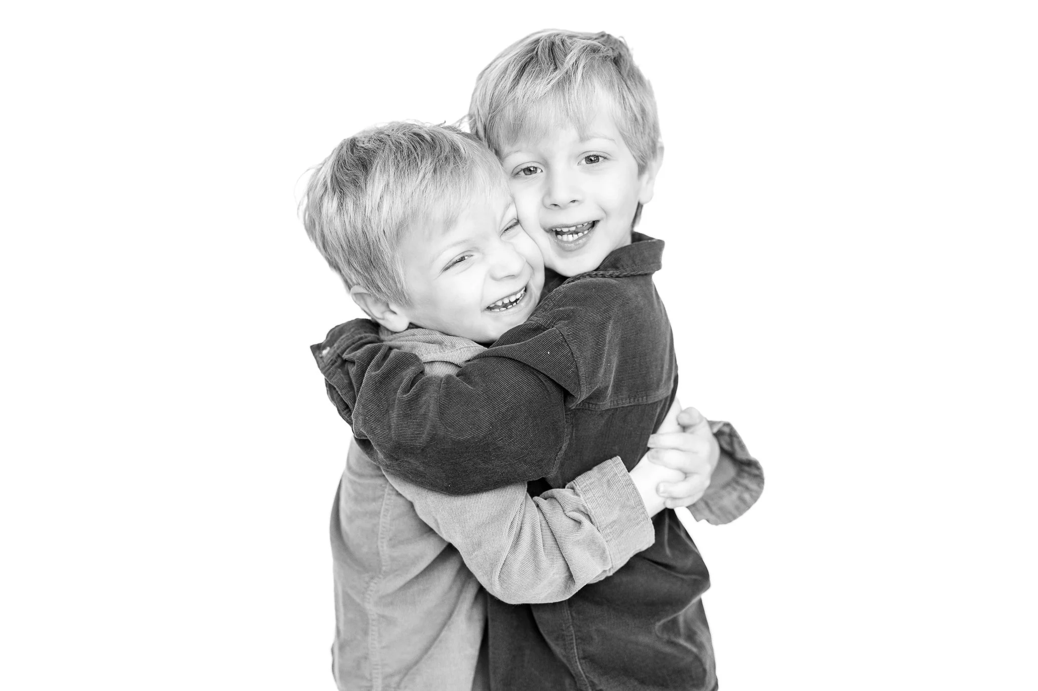 Fine Art School Portrait Photography in Memphis Tennessee by Caitlin Ross Photography. Caitlin Ross is a photographer in Memphis TN specializing in family photography, newborn photography, school portrait photography, and heirloom fine art portrait p