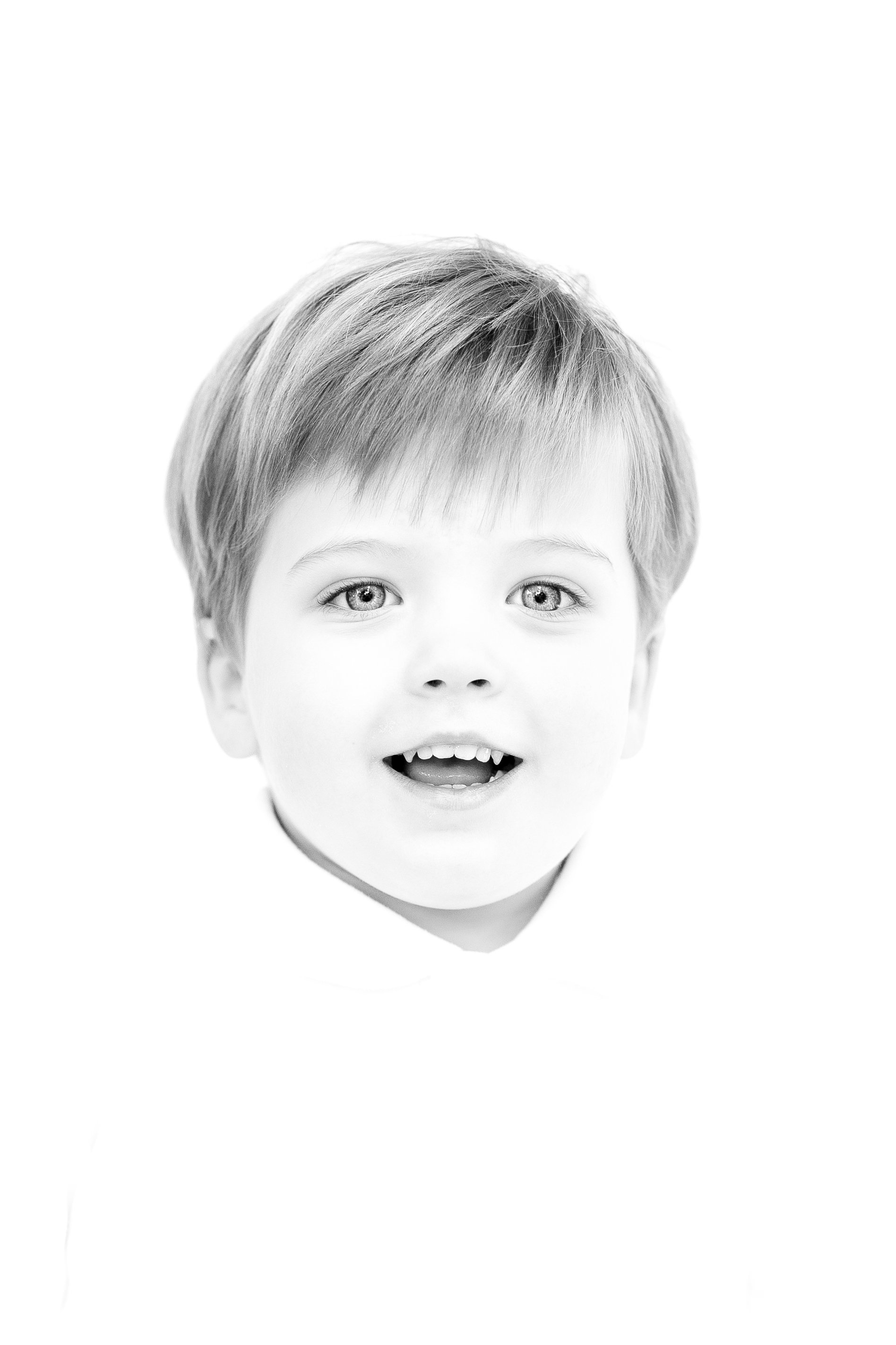 Memphis Tennessee Hierloom Portrait Photography by Caitlin Ross Photography. Caitlin Ross also specializes in family photography, newborn photography, and fine art school portrait photography