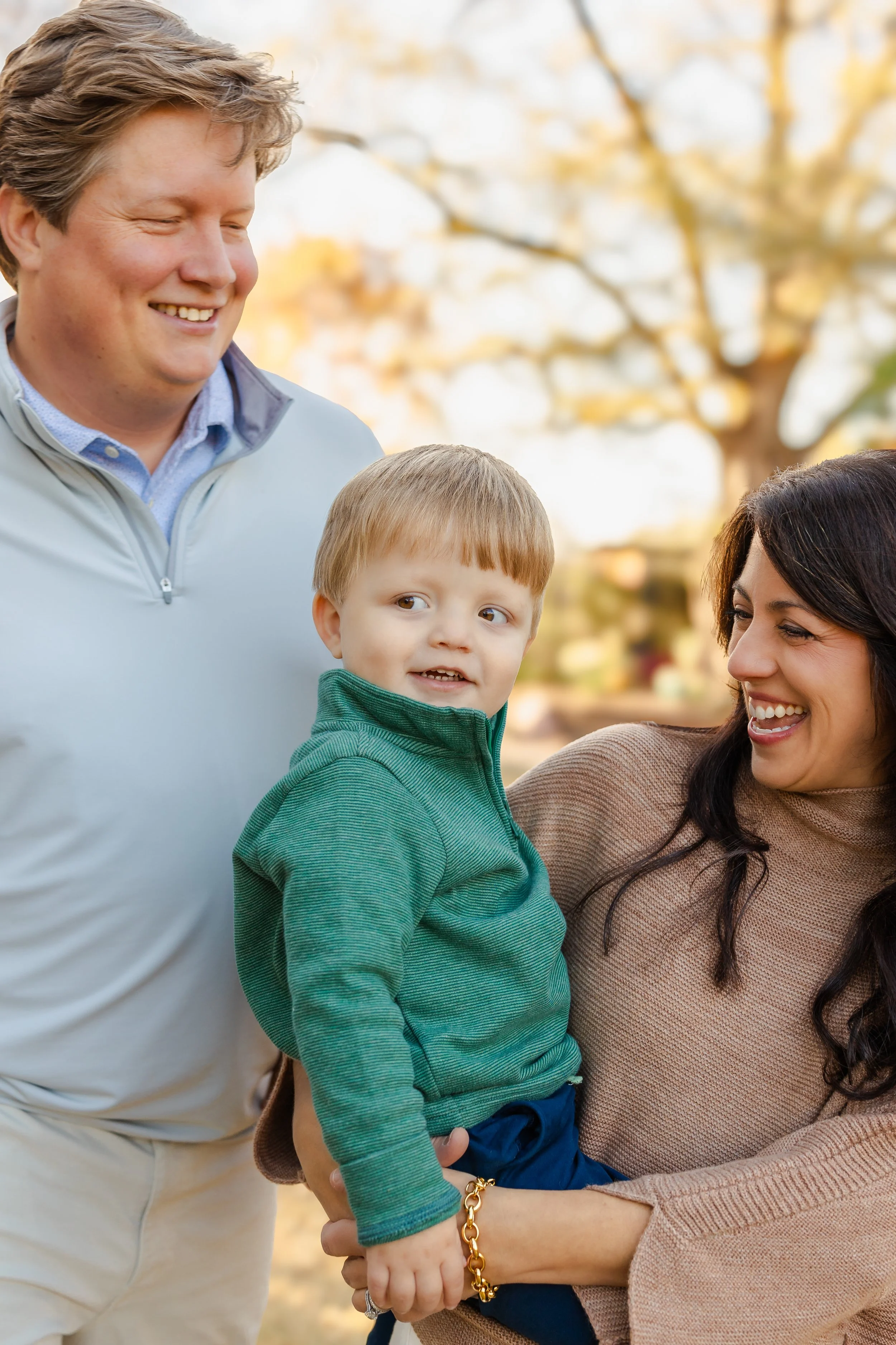 Family Photography with Natural Light by Caitlin Ross in Memphis Tennessee