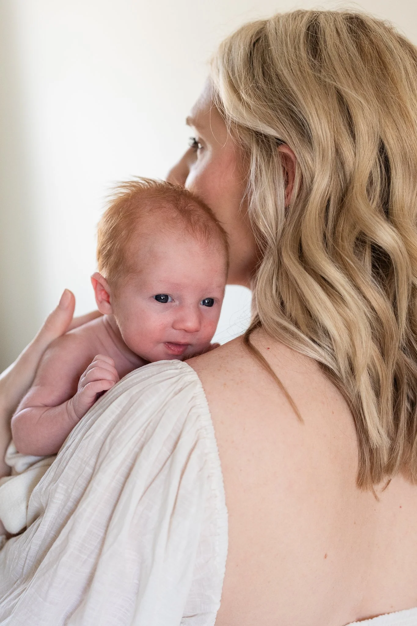 Caitlin Ross is a photographer in MEMPHIS Tennessee specializing in newborn and family photography. Caitlin Ross photography also offers Heirloom black and white portraits and fine art school photography