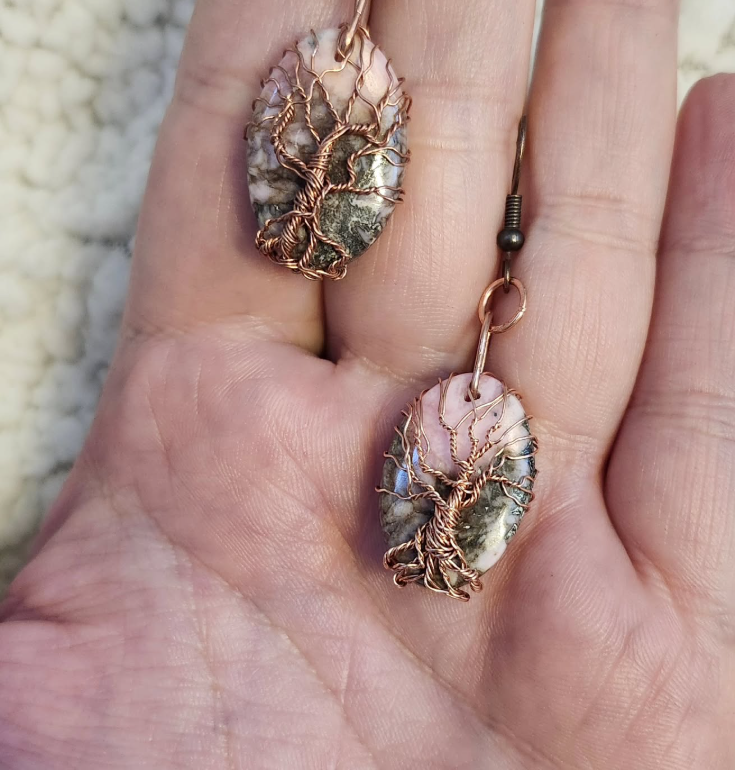 tree_earrings.png