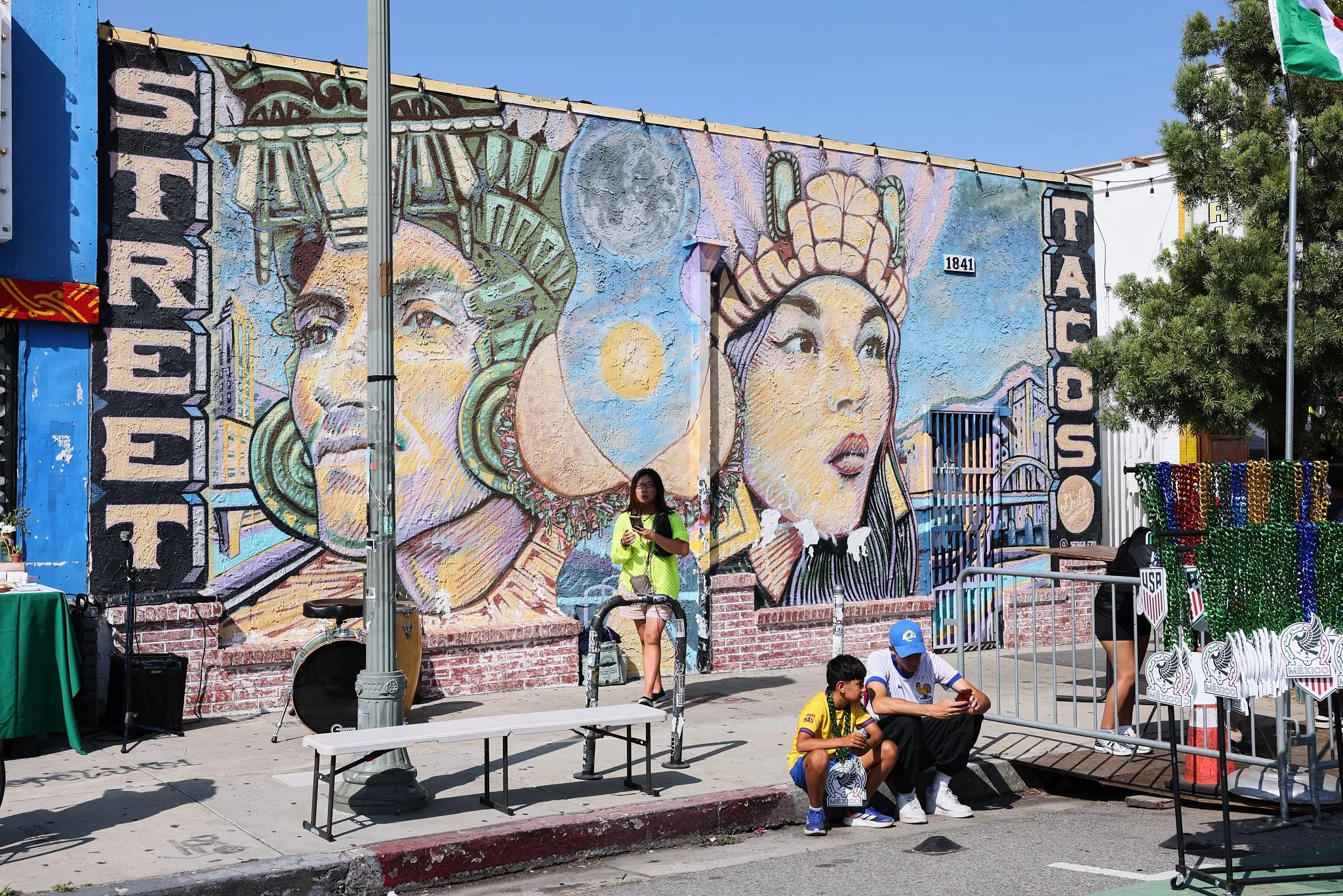 ©JUAN MENDOZA 2025-Boyle Heights Block Party5122.jpg