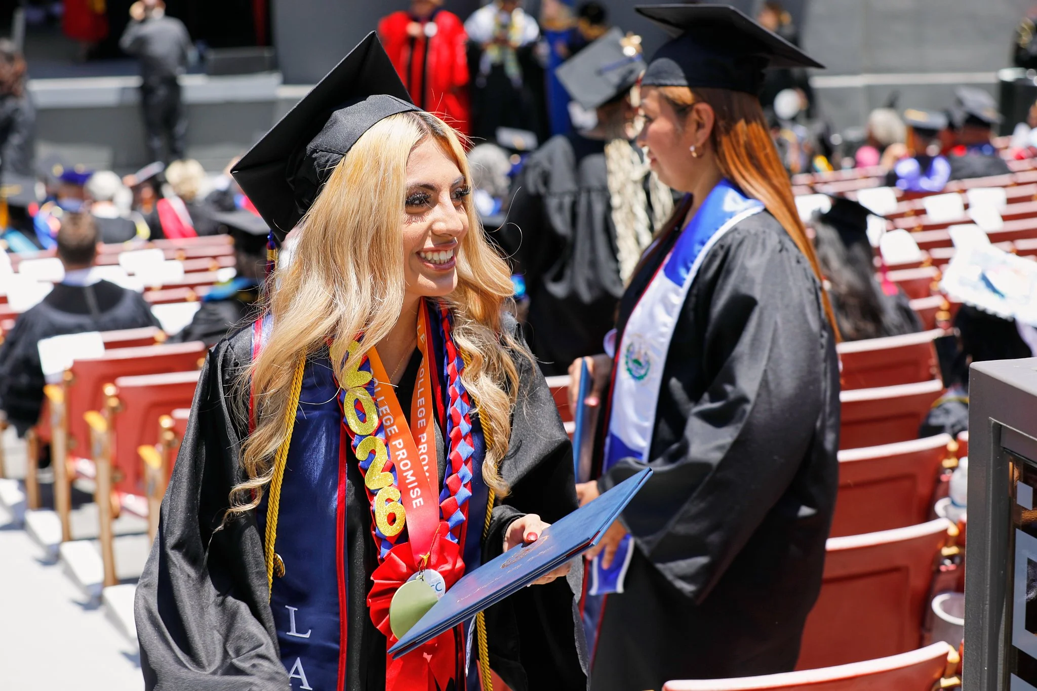 ©JUAN MENDOZA 2025-LACC Graduation 20265570.jpg