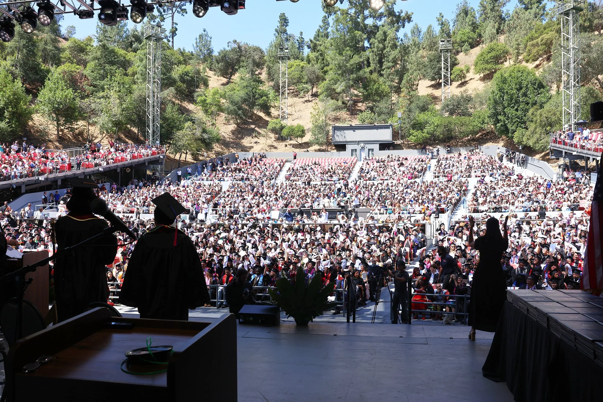 ©JUAN MENDOZA 2025-LACC Graduation 20265557.jpg