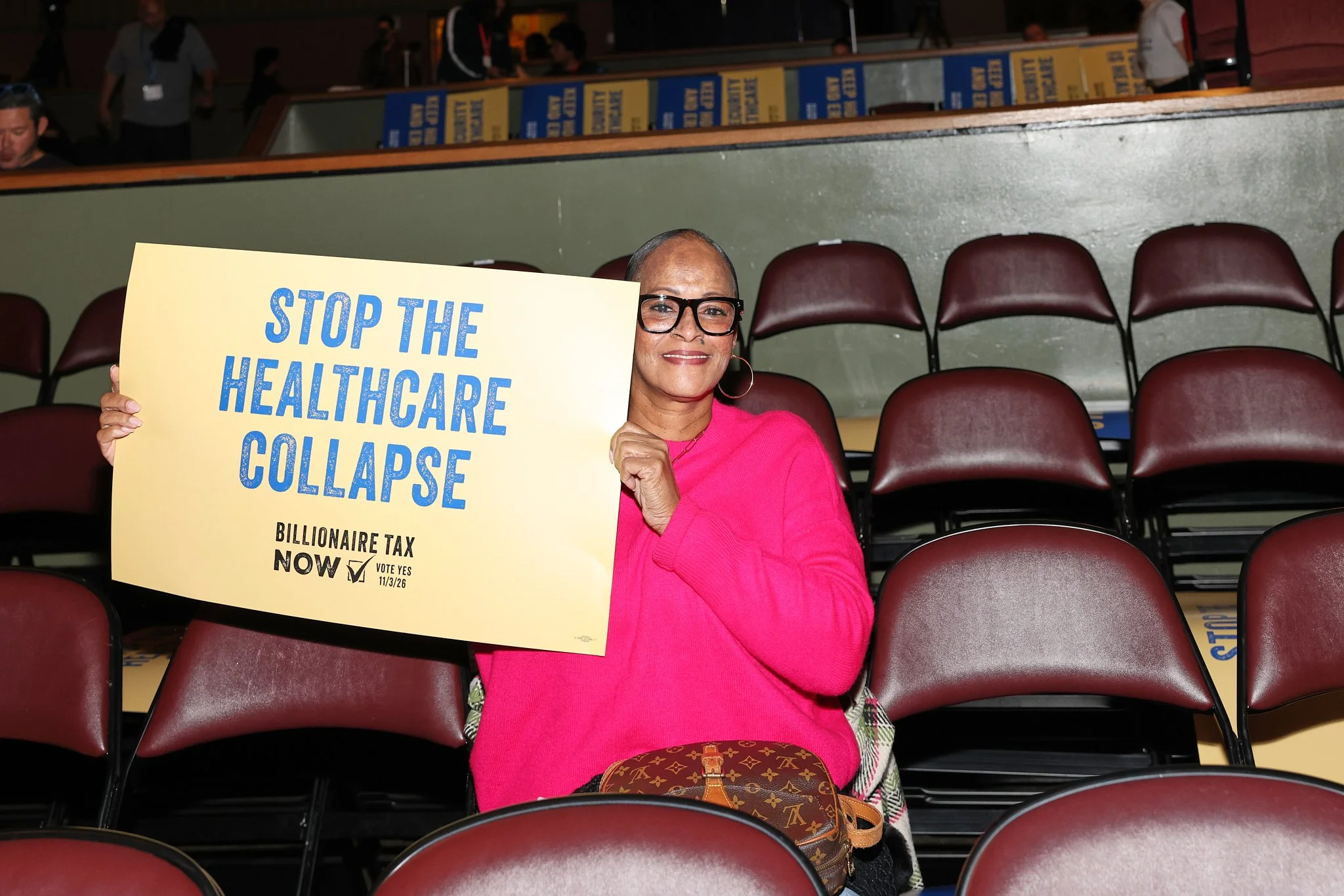 ©JUAN MENDOZA 2025-Billionaire Tax Now Event Kick off4109.jpg