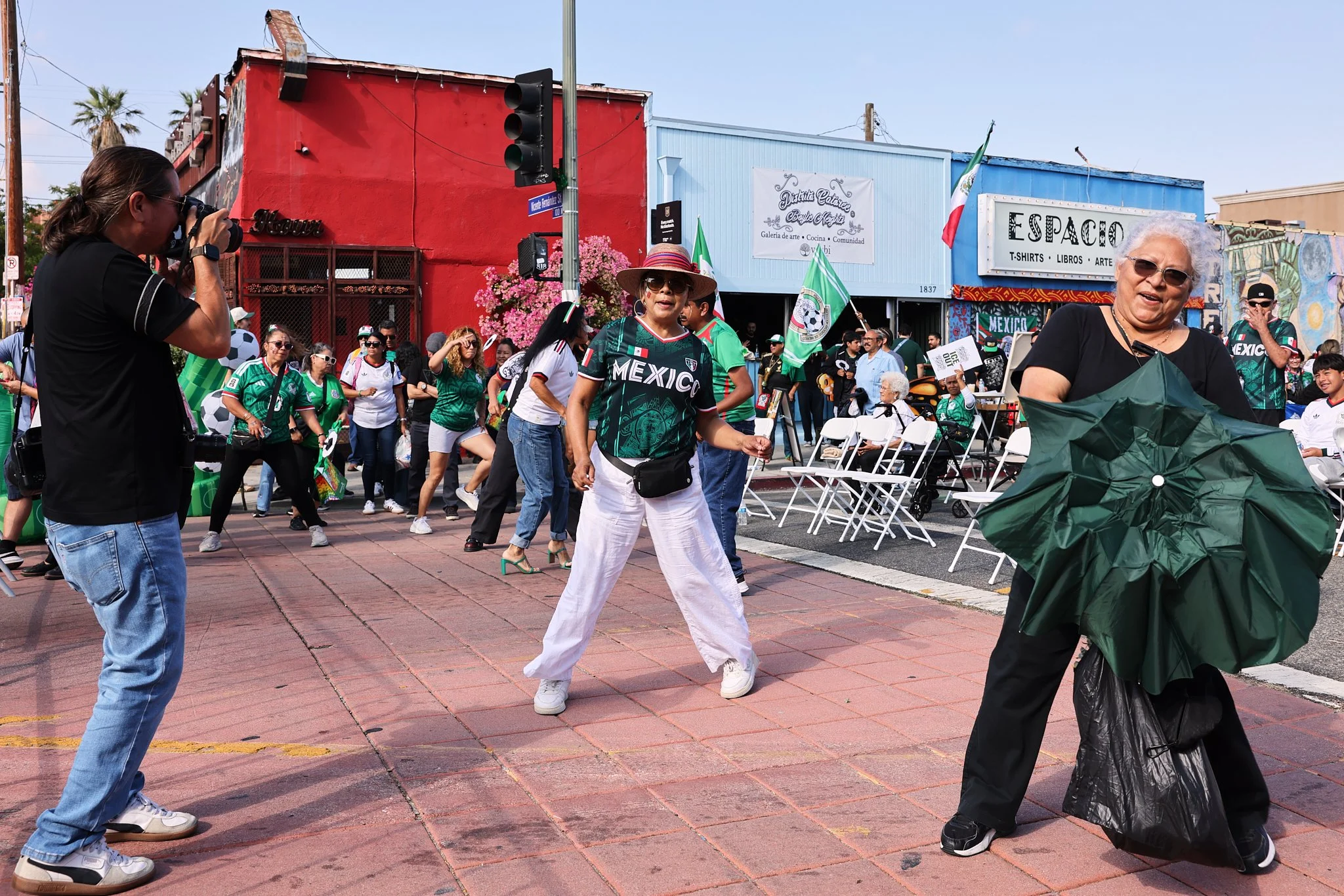 ©JUAN MENDOZA 2025-Boyle Heights Block Party5133.jpg