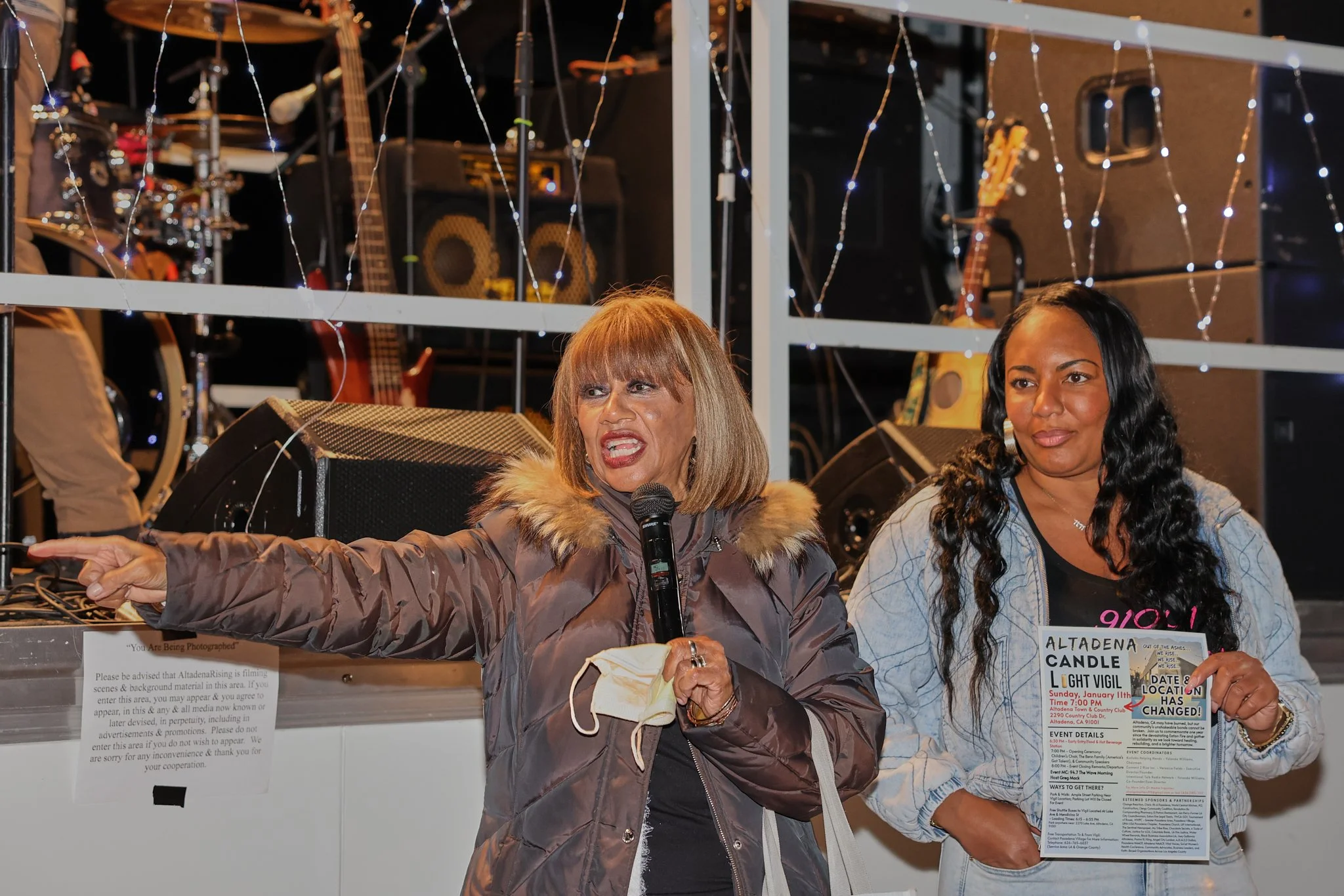 ©JUAN MENDOZA 2025-Candlelight Altadena3762.jpg