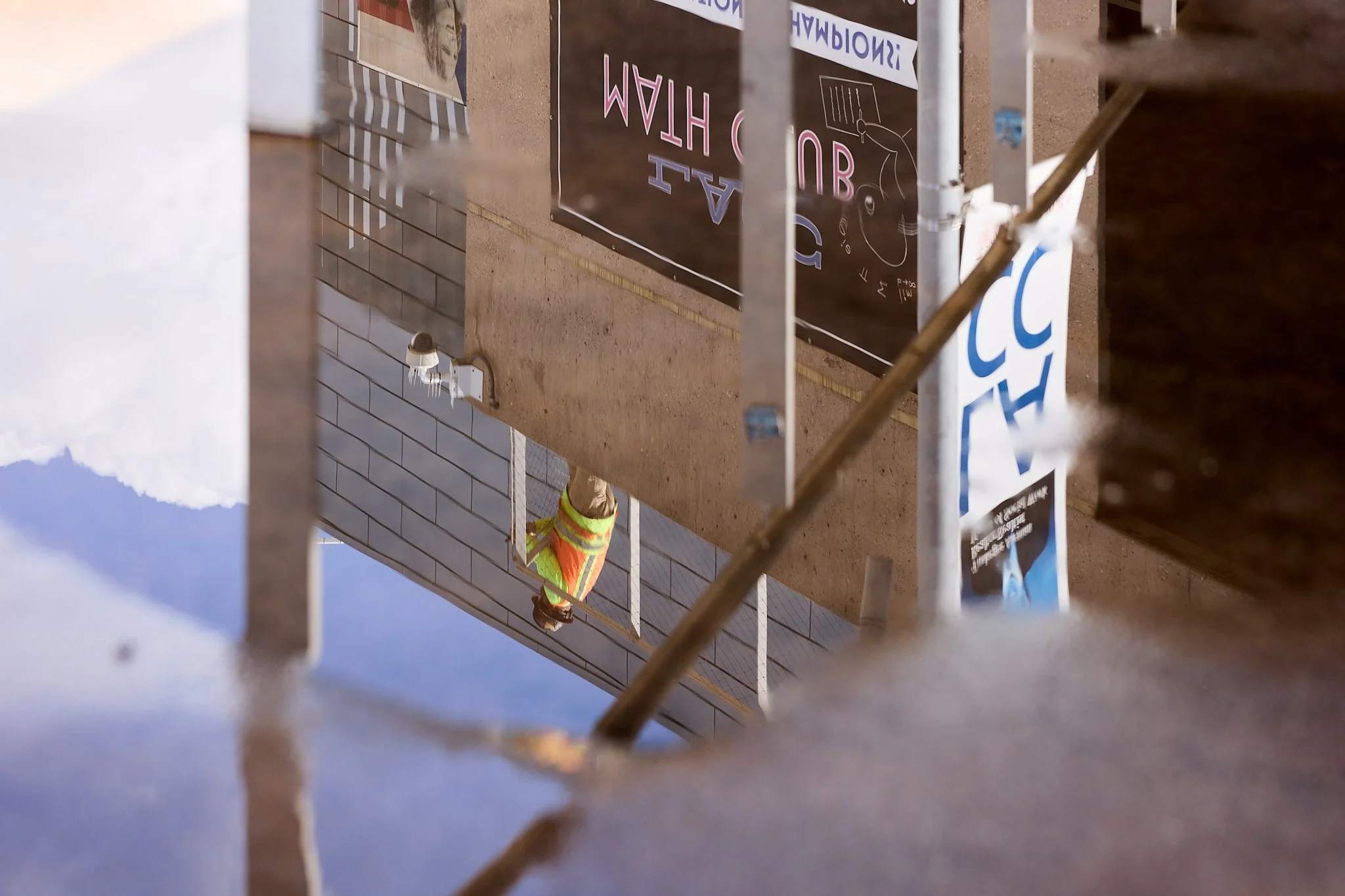 ©JUAN MENDOZA 2025-Light Reflexions3772.jpg