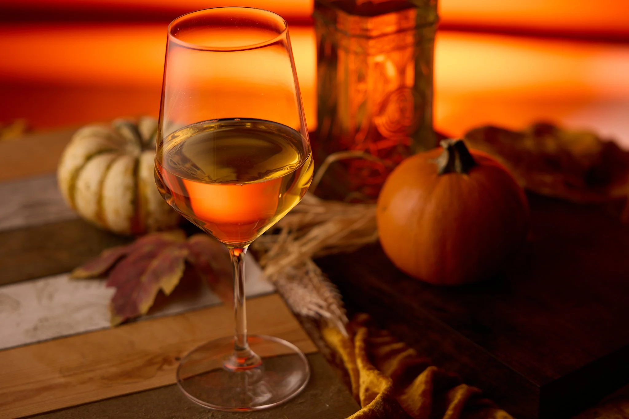 ©JUAN MENDOZA 2024-Fall Set5541.jpg