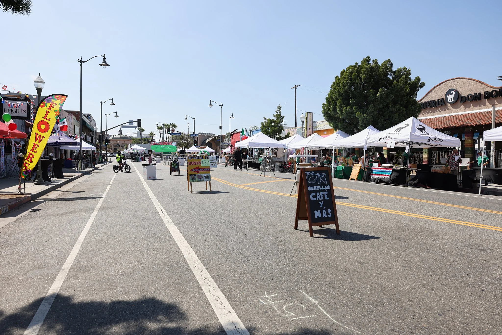 ©JUAN MENDOZA 2025-Boyle Heights Block Party5113.jpg