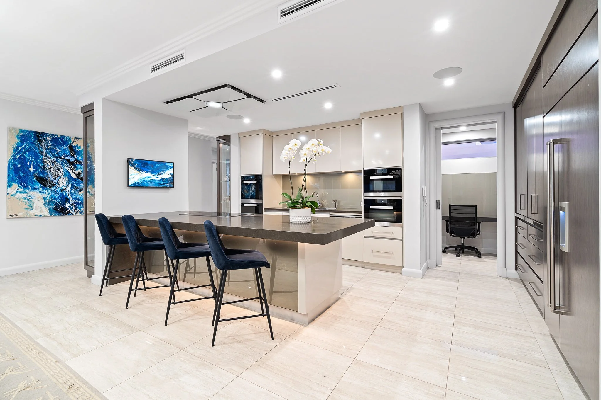 Realestate Edited41.jpg
