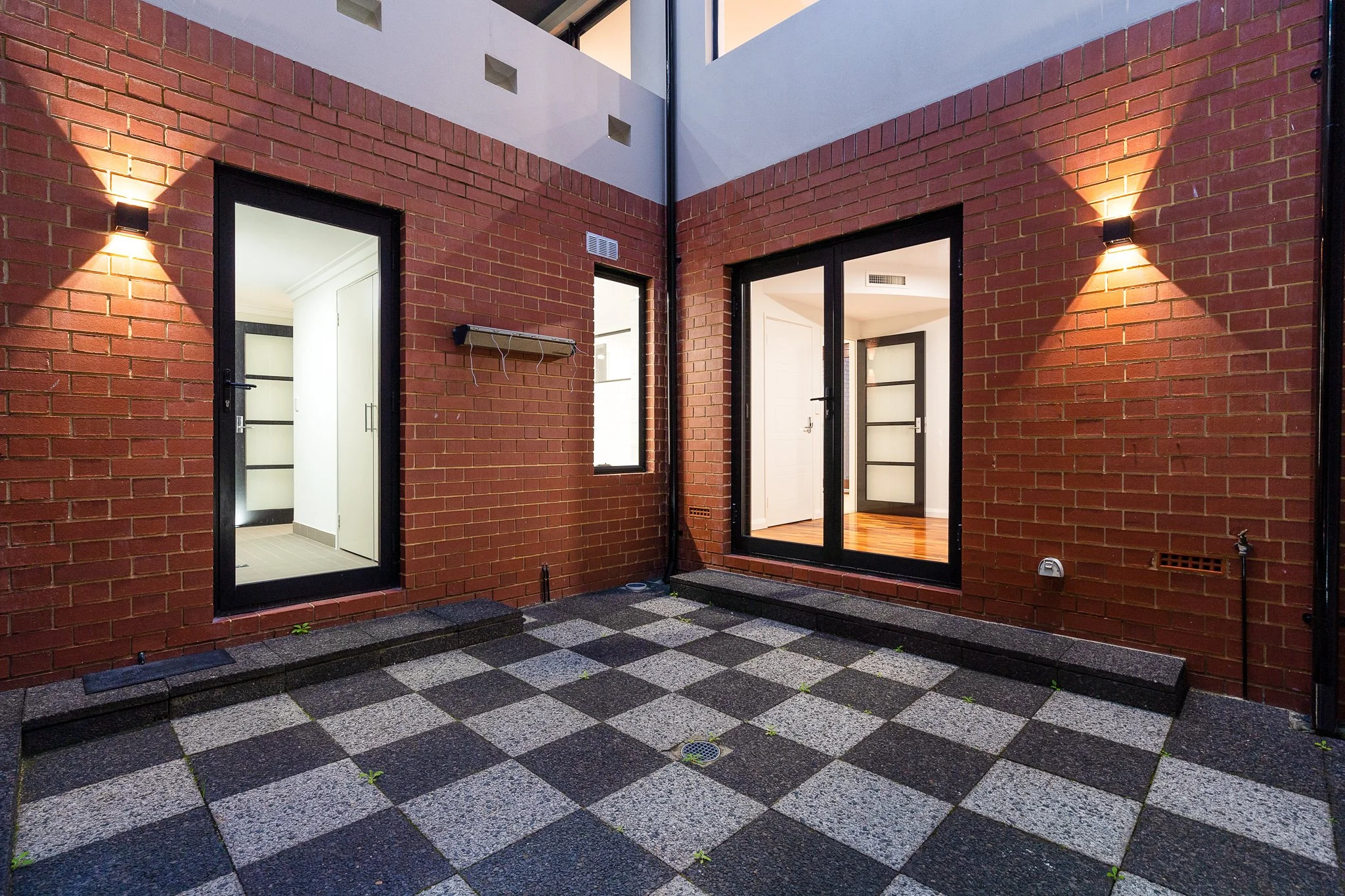 Realestate Edited98.jpg