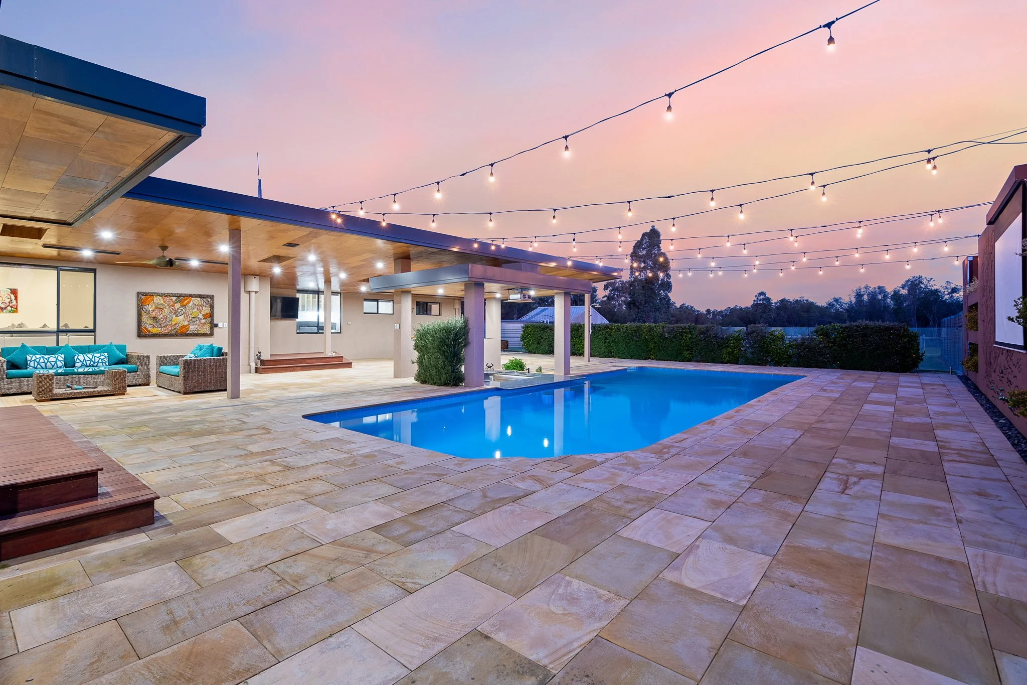 Realestate Edited278.jpg