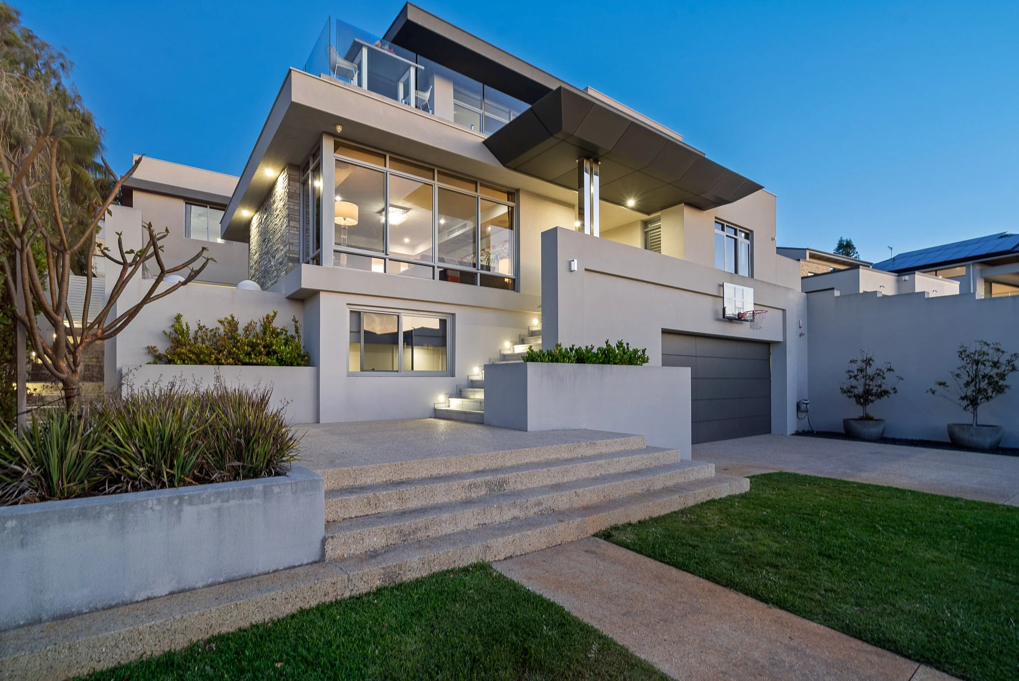 Realestate Edited72.jpg