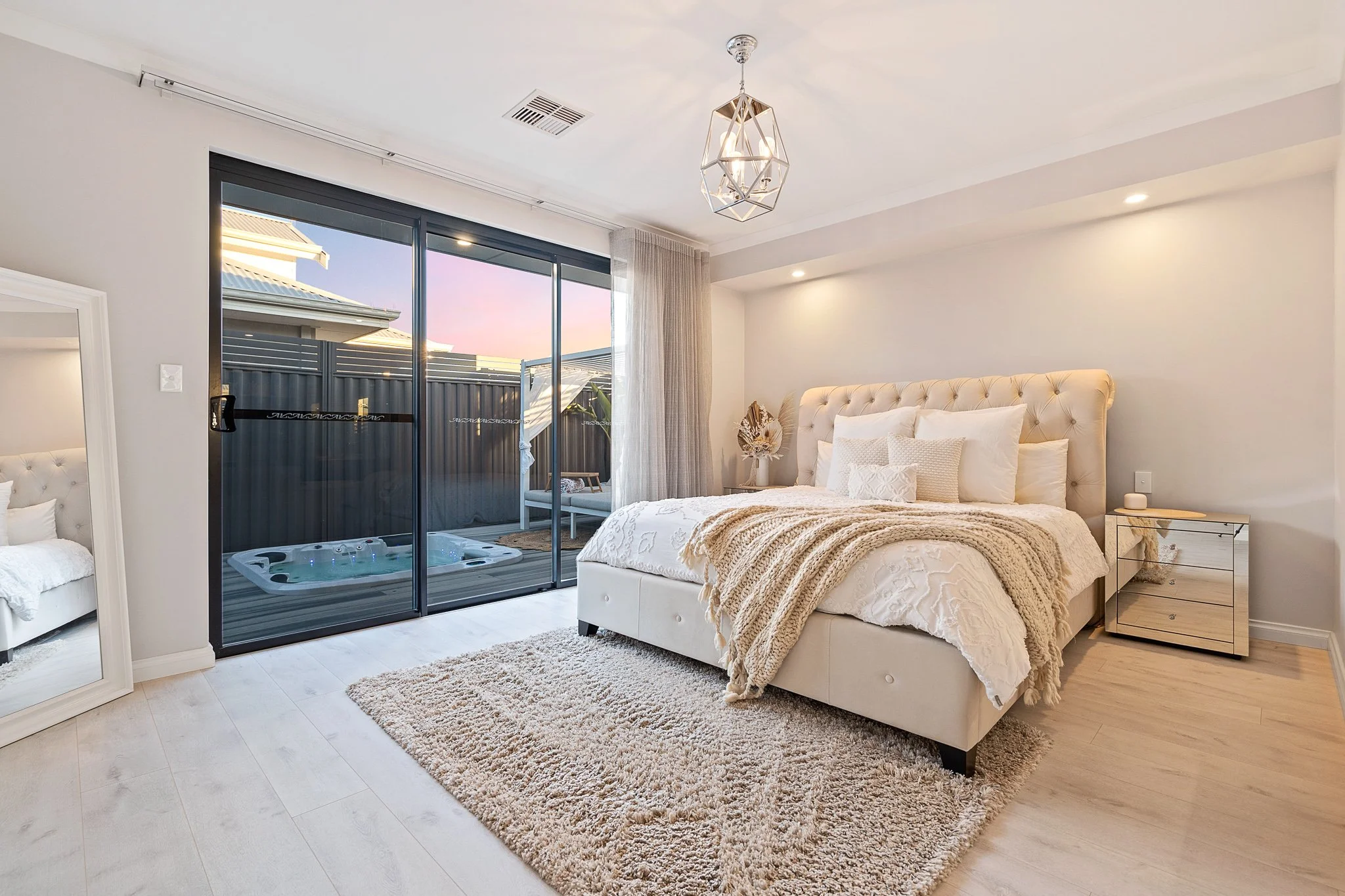Realestate Edited111.jpg