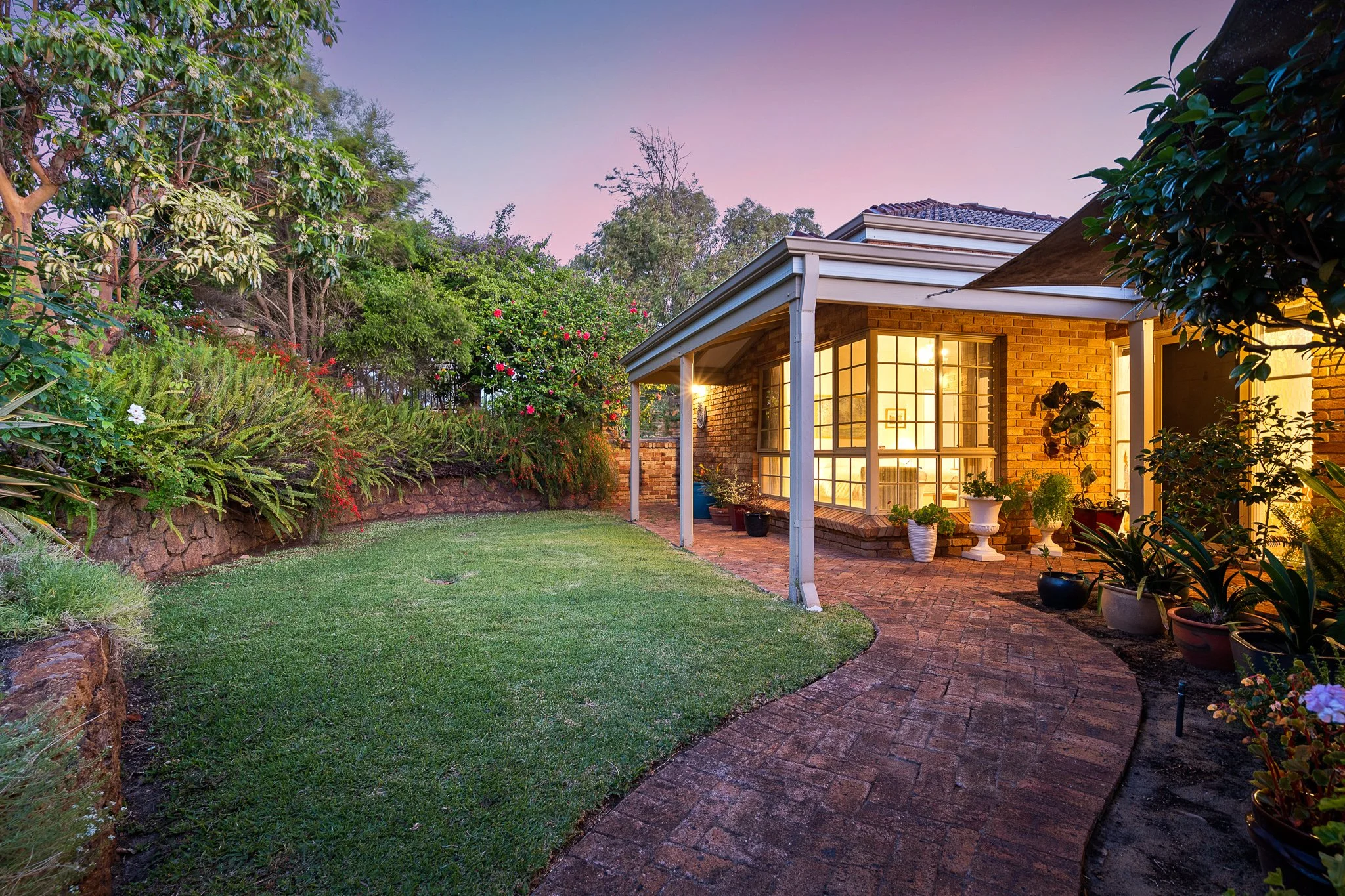 Realestate Edited290-Edit.jpg