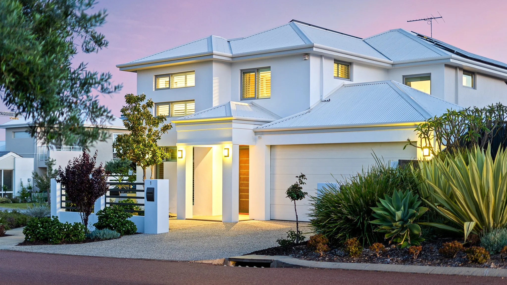 Realestate Edited225-Edit.jpg